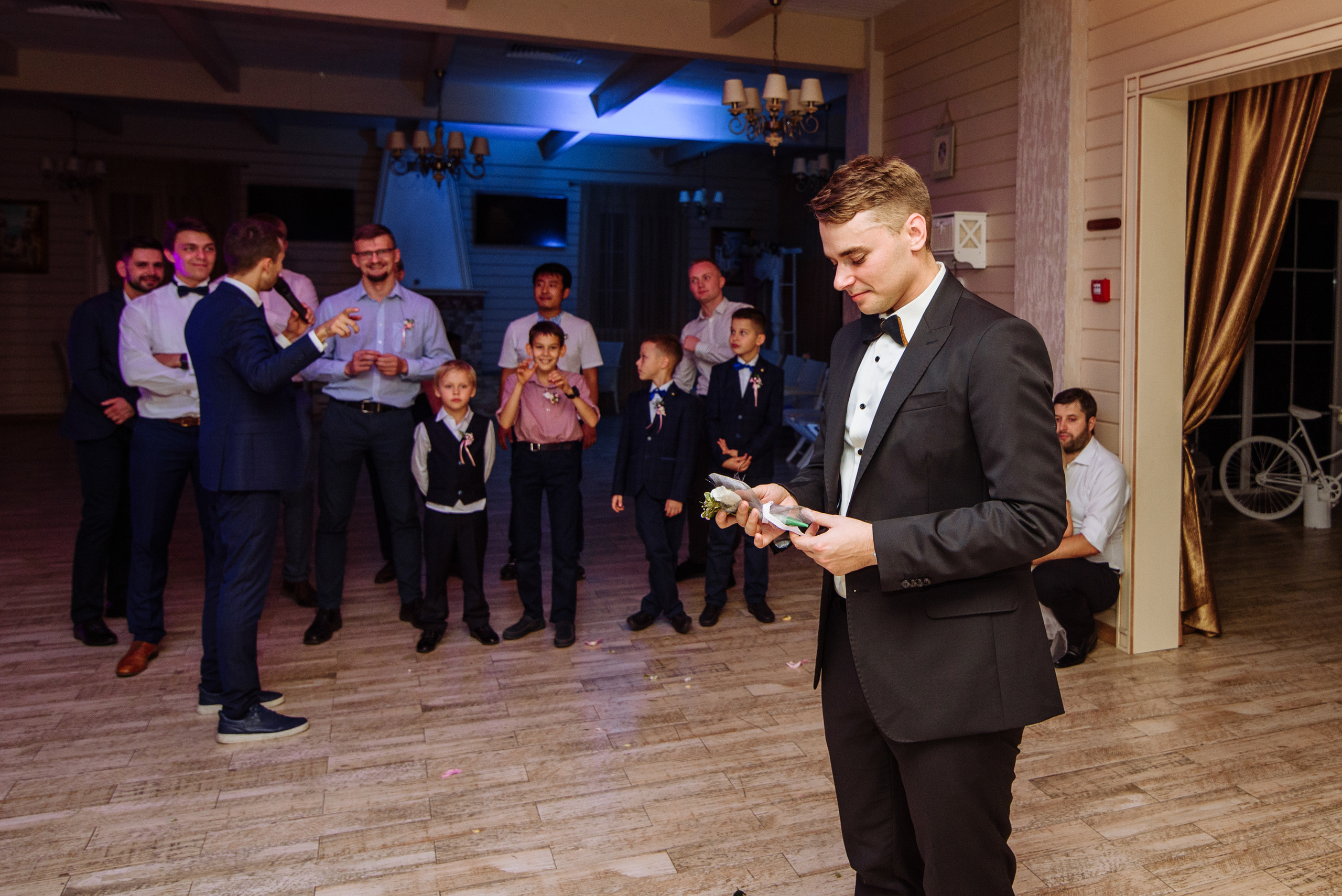 Laconic and elegant wedding. Fostik Alexander — photographer