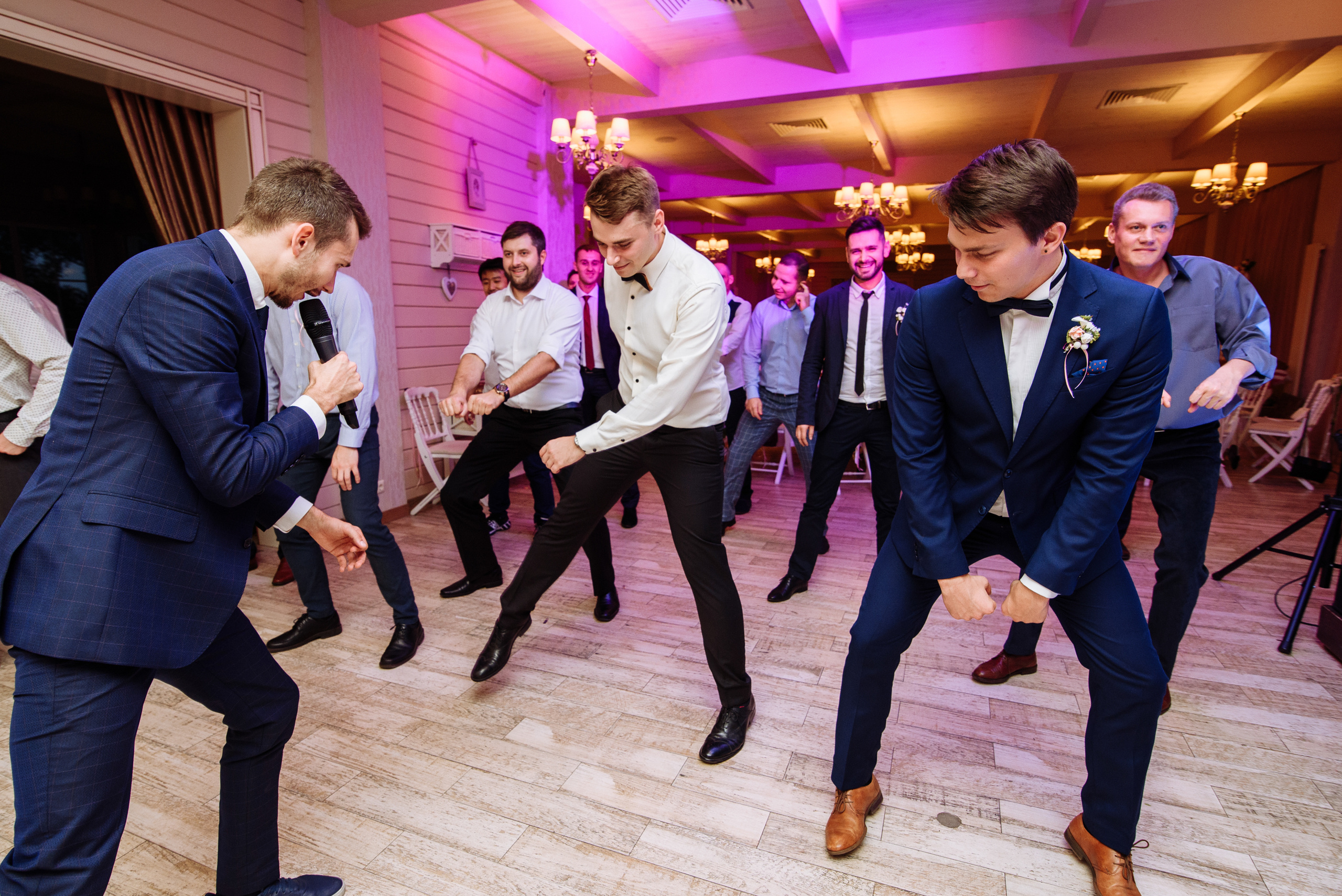 Laconic and elegant wedding. Fostik Alexander — photographer