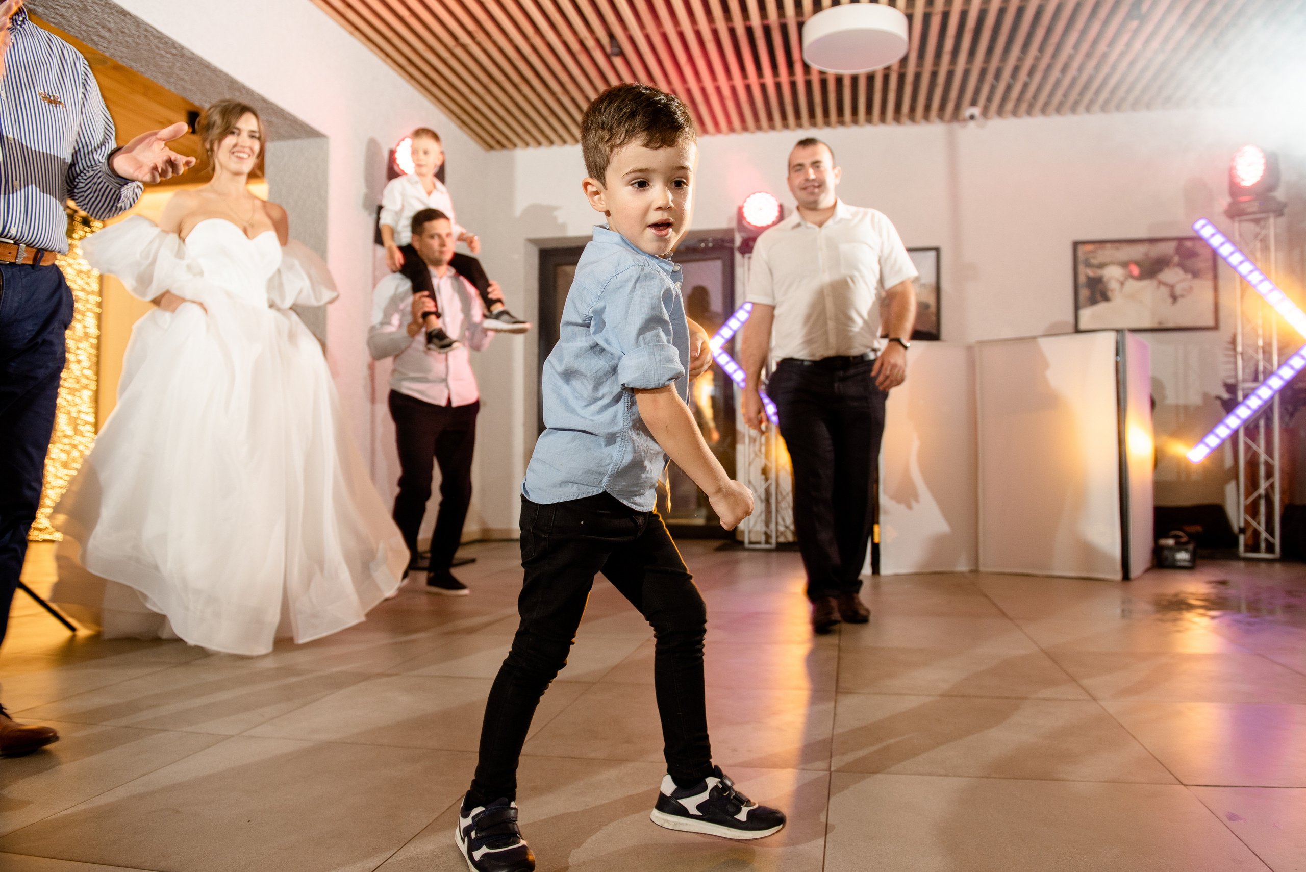 Лаконічна краса. Фостик Олександр — фотограф