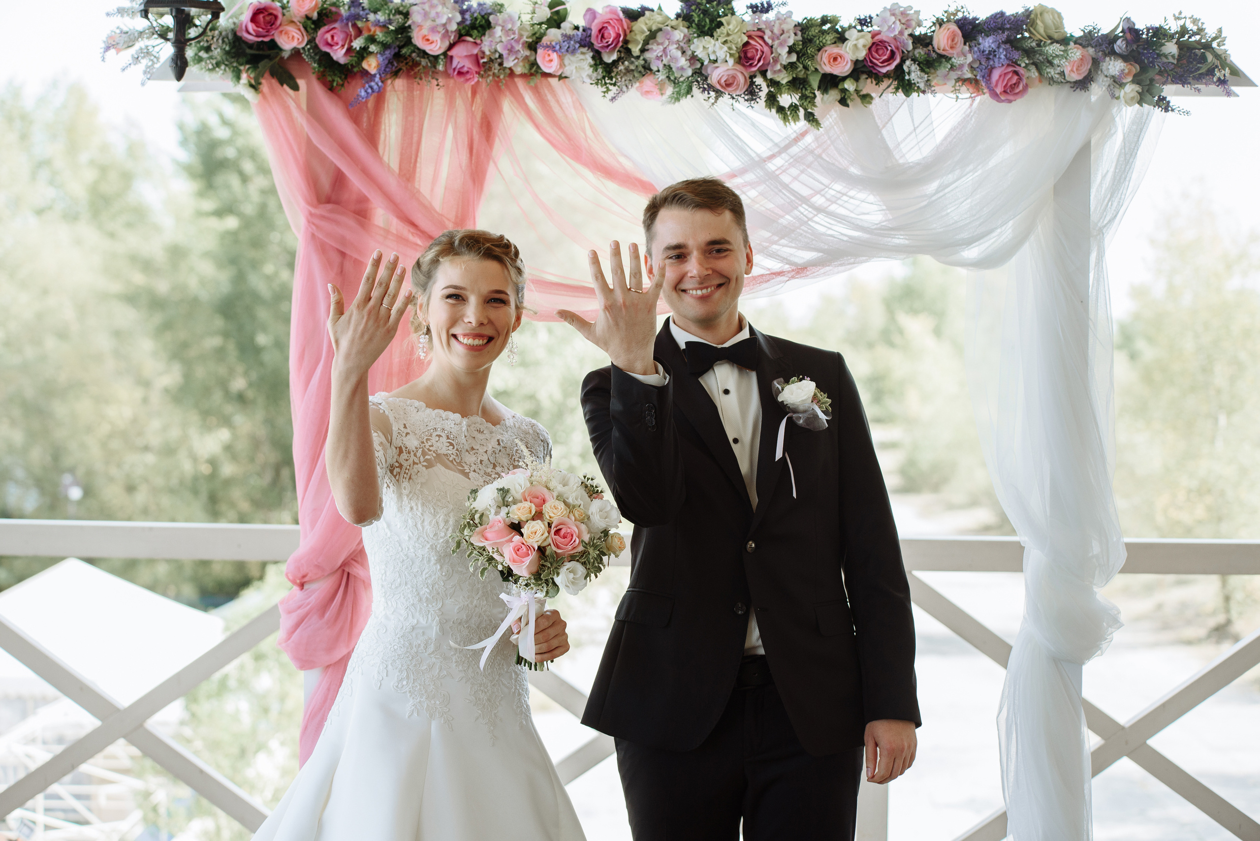 Laconic and elegant wedding. Fostik Alexander — photographer