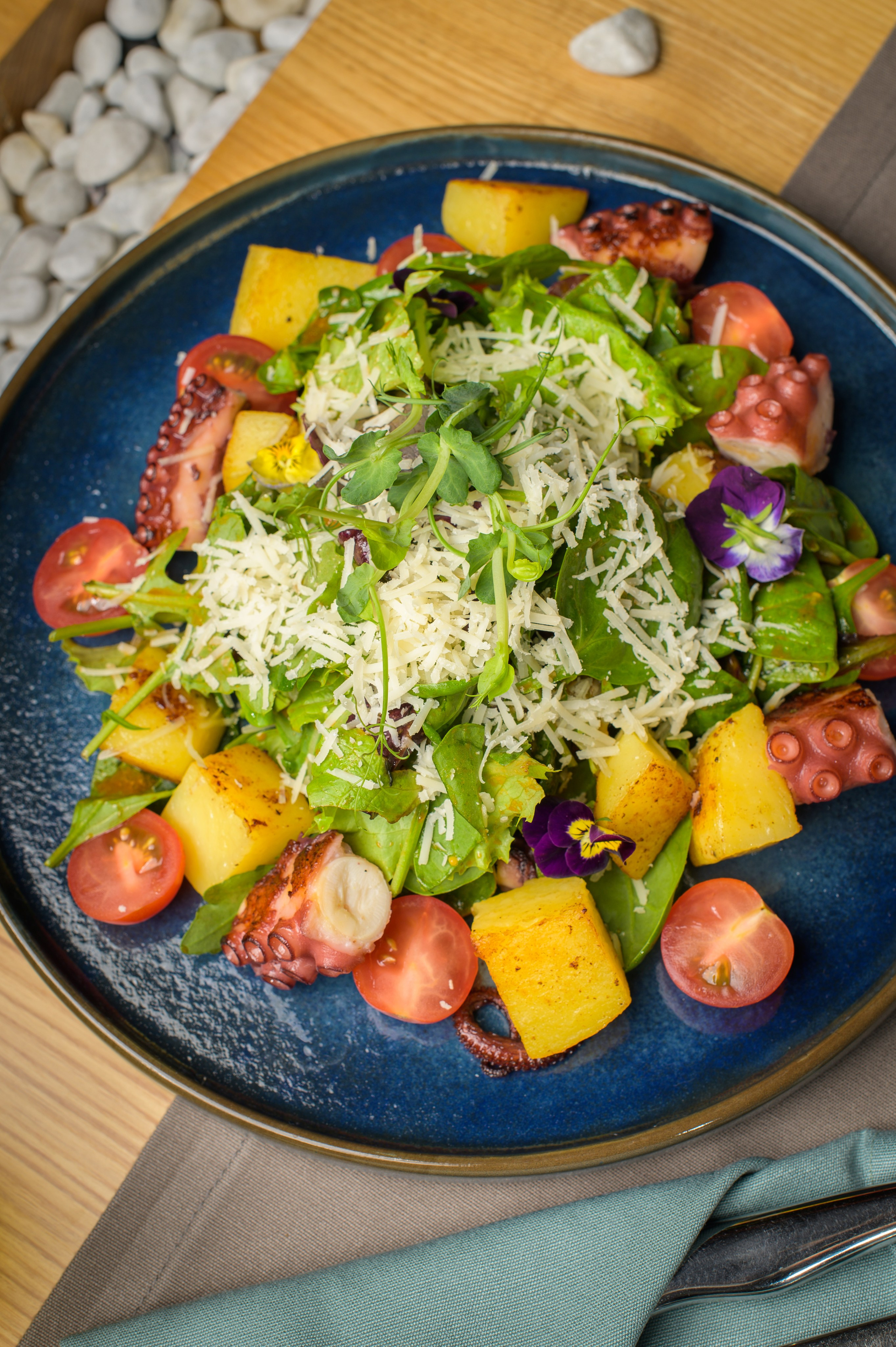 Restaurant “TAU”. Fostik Alexander — photographer