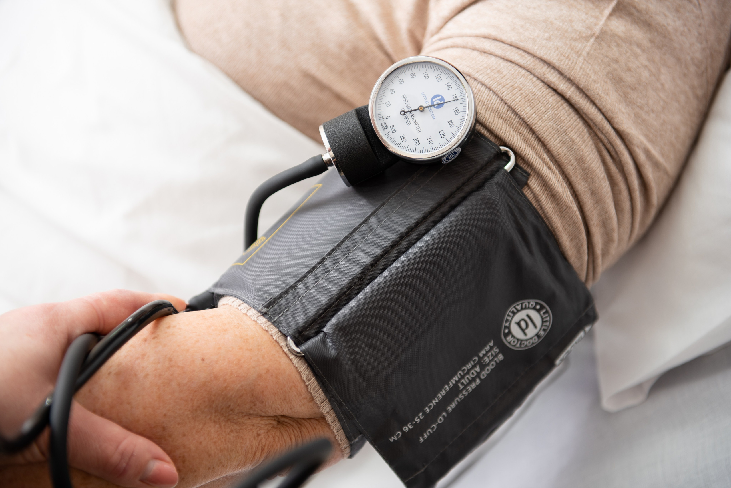 Нова лікарня. Фостик Олександр — фотограф