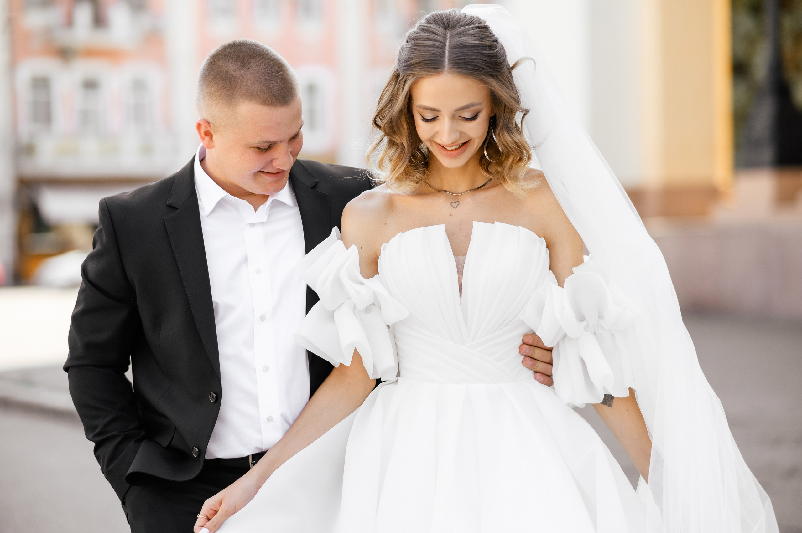 Heart in the palms. Fostik Alexander — photographer