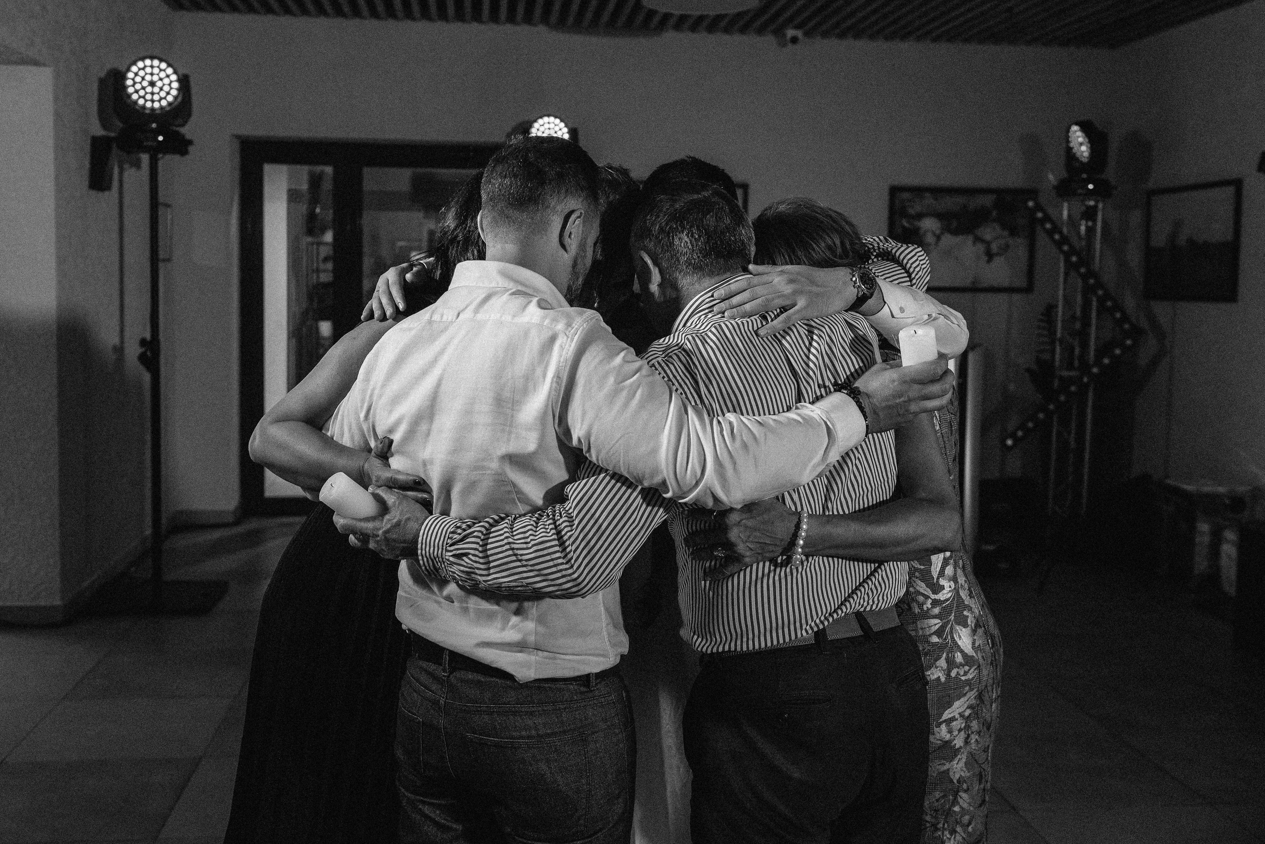 Лаконічна краса. Фостик Олександр — фотограф