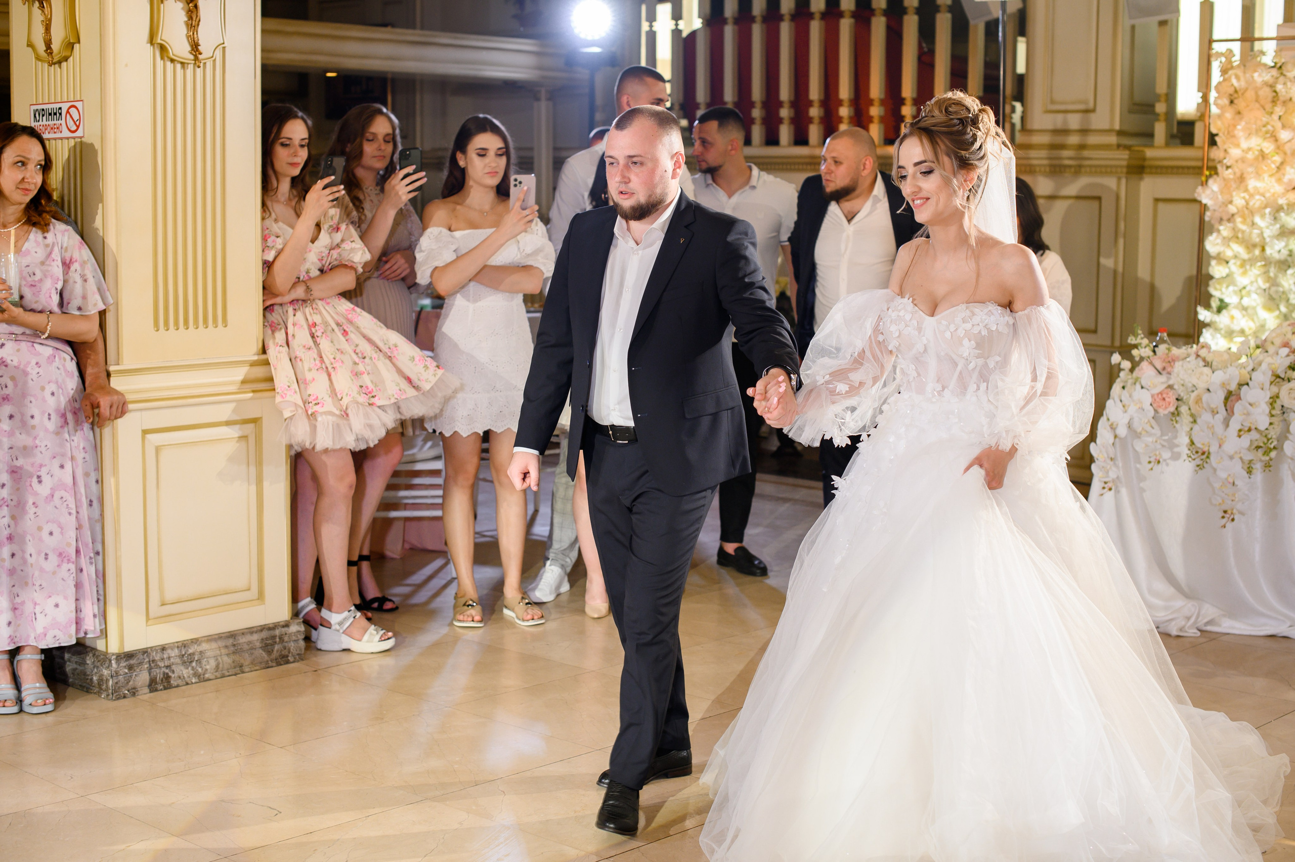 Наші обійми. Фостик Олександр — фотограф