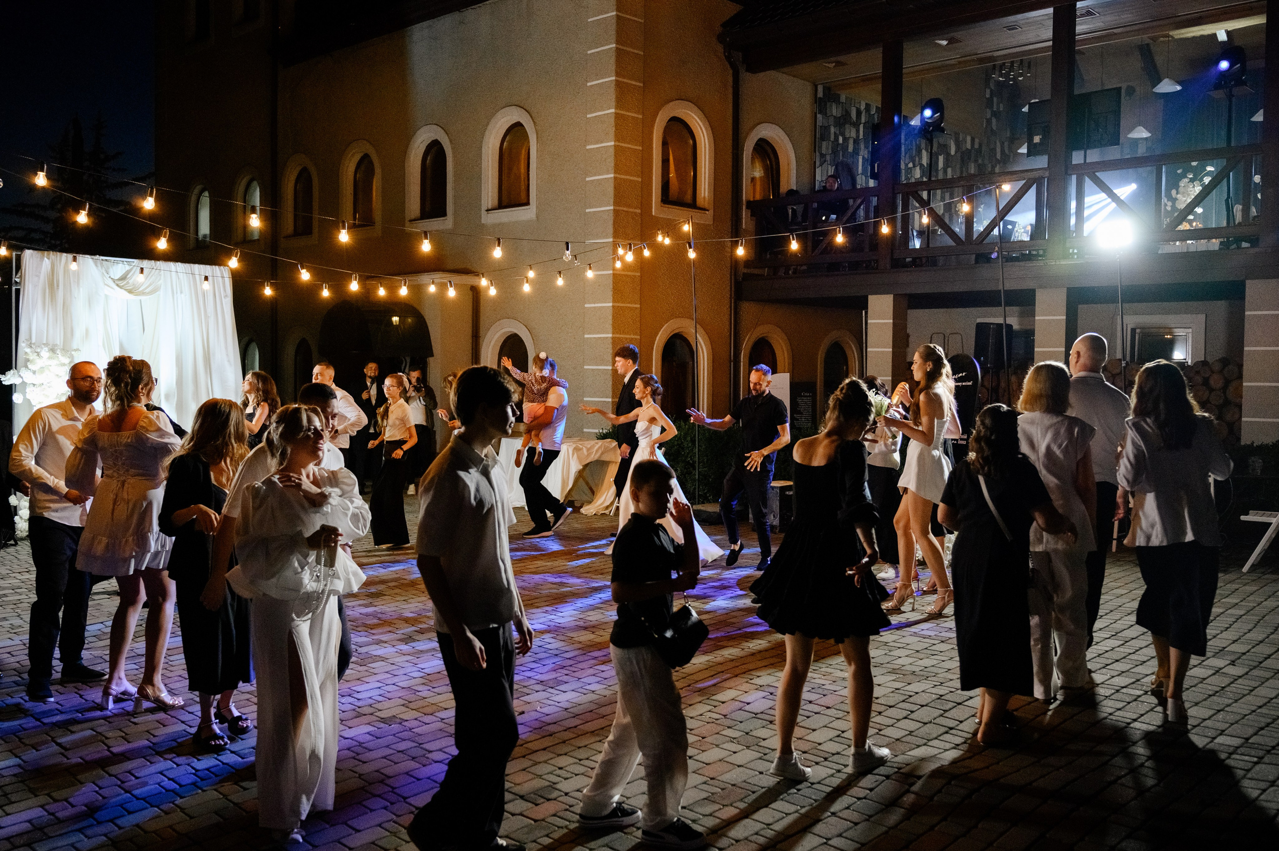 Подих кохання. Фостик Олександр — фотограф