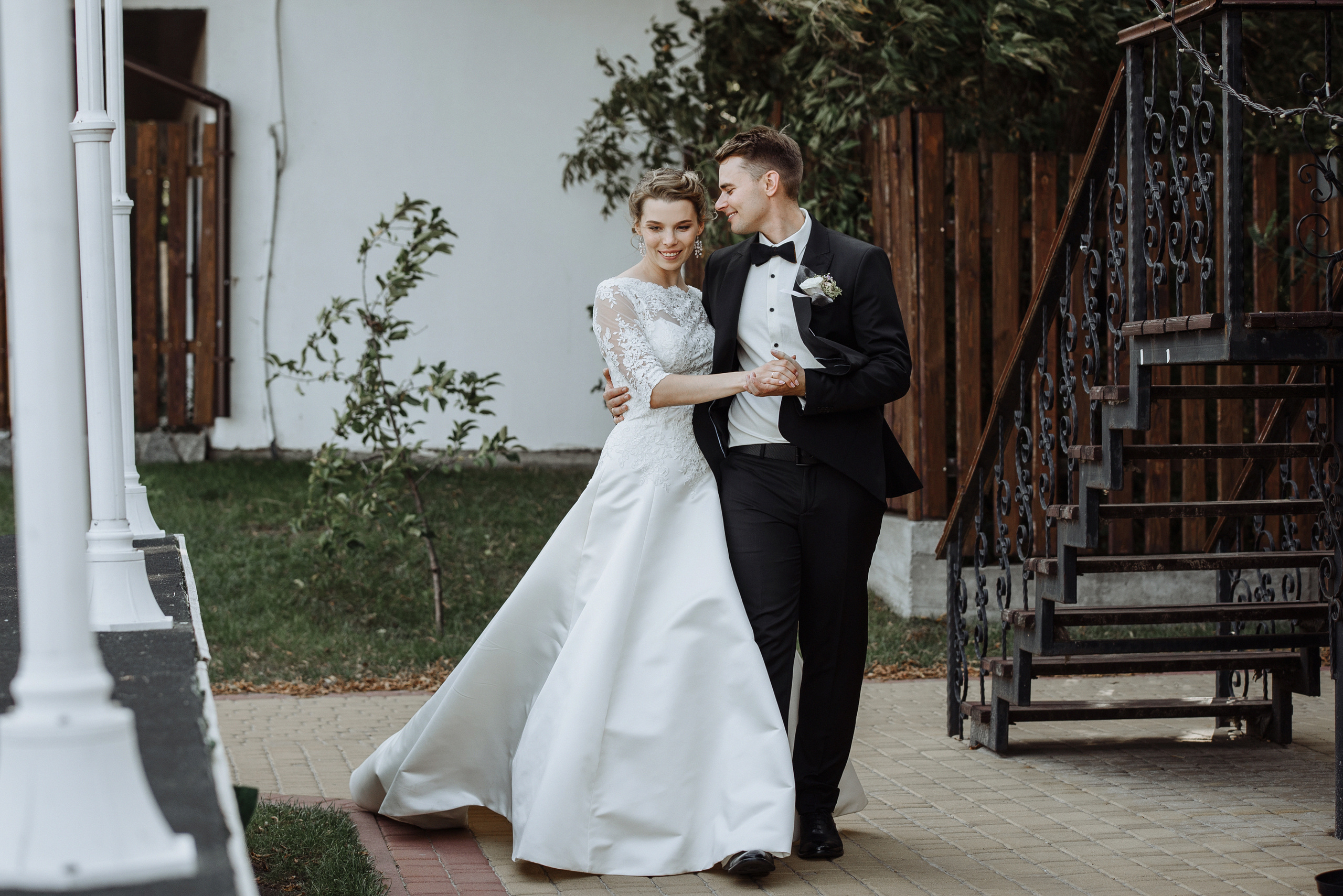 Laconic and elegant wedding. Fostik Alexander — photographer