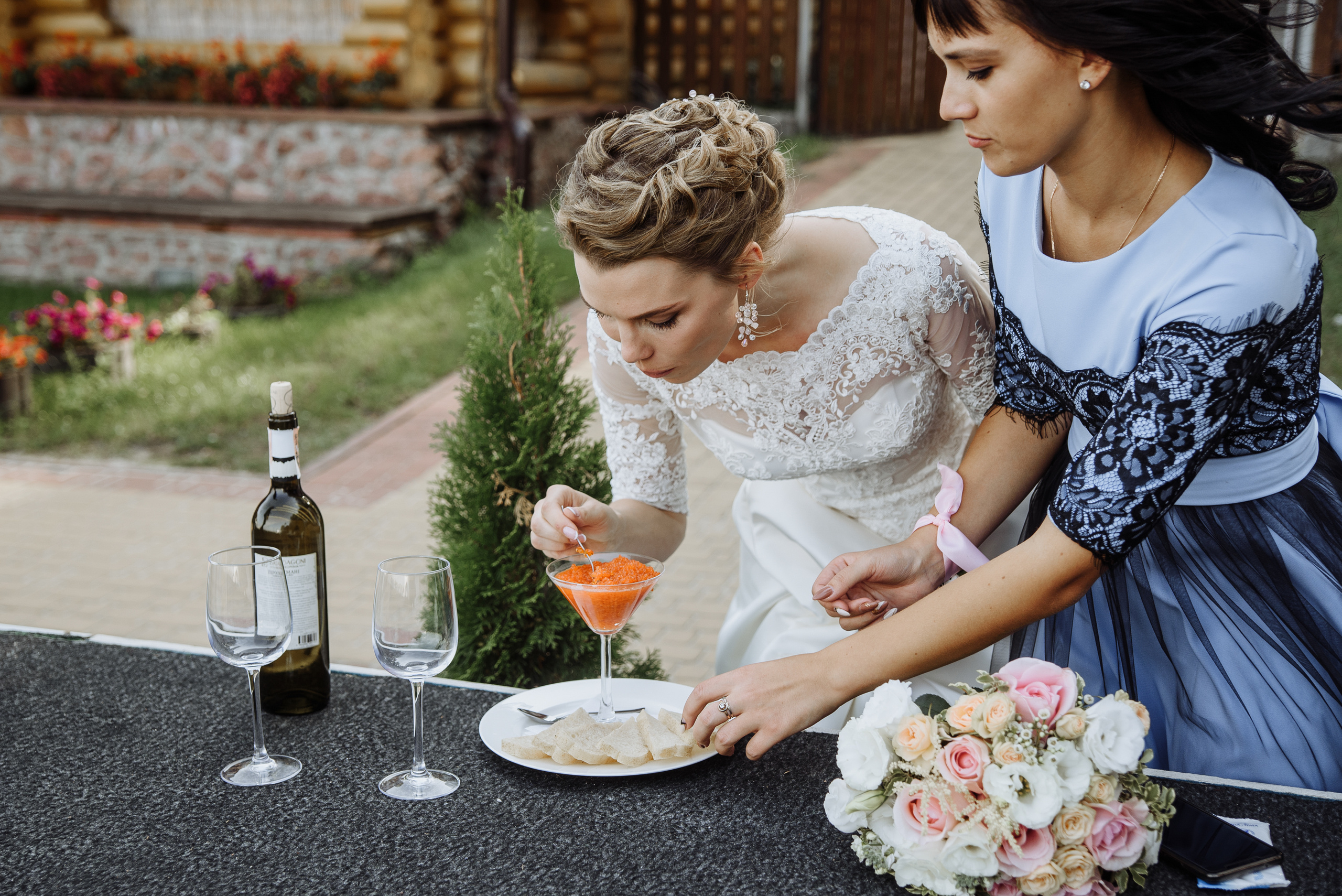 Laconic and elegant wedding. Fostik Alexander — photographer