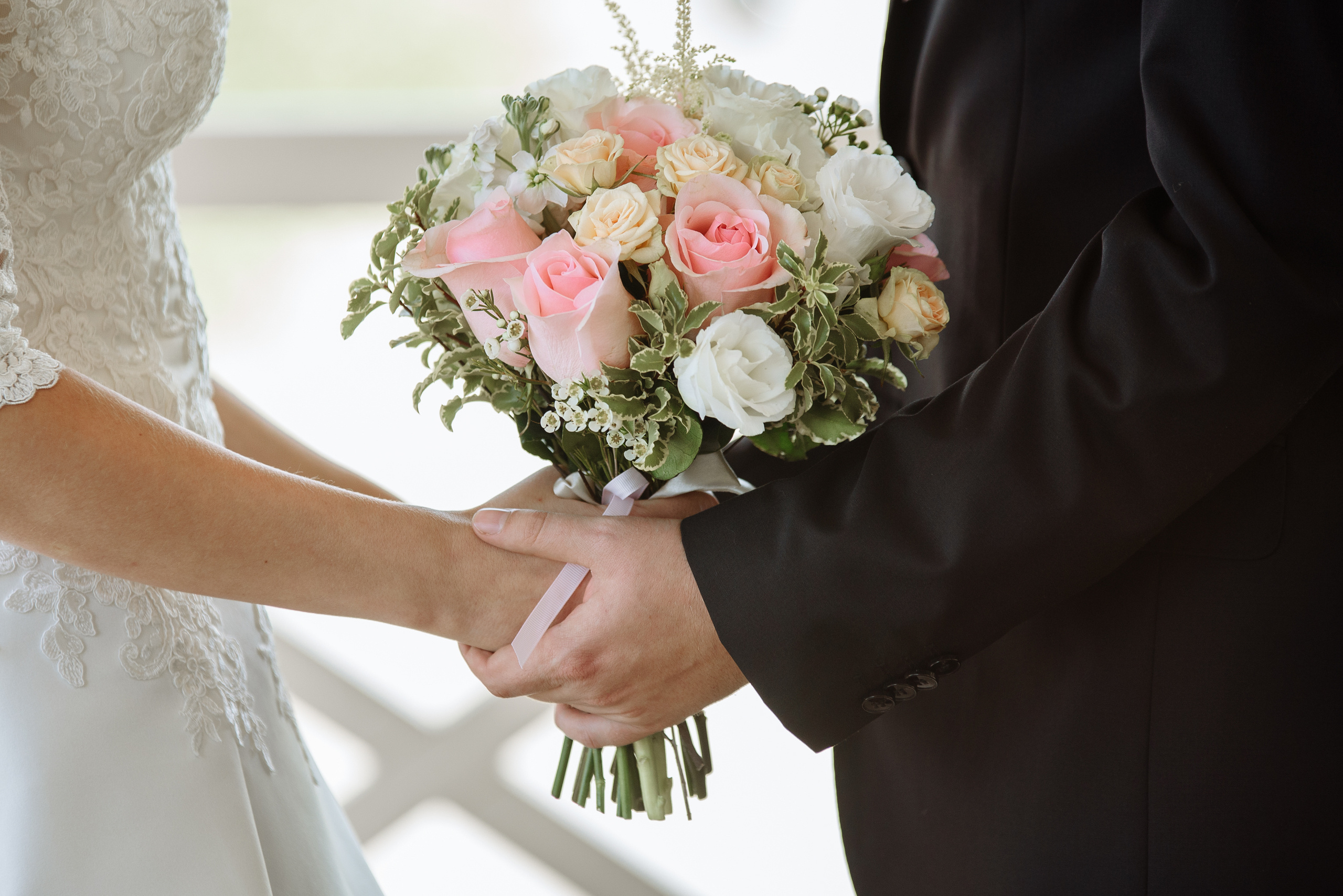 Laconic and elegant wedding. Fostik Alexander — photographer