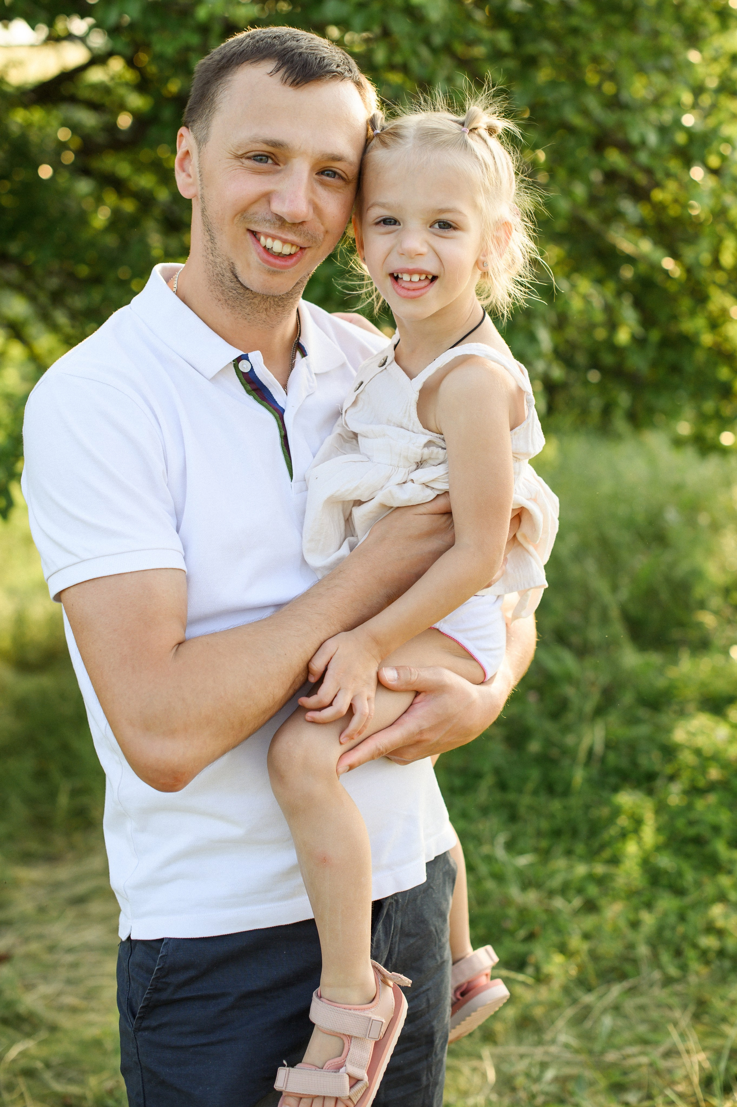 Sunny day. Fostik Alexander — photographer