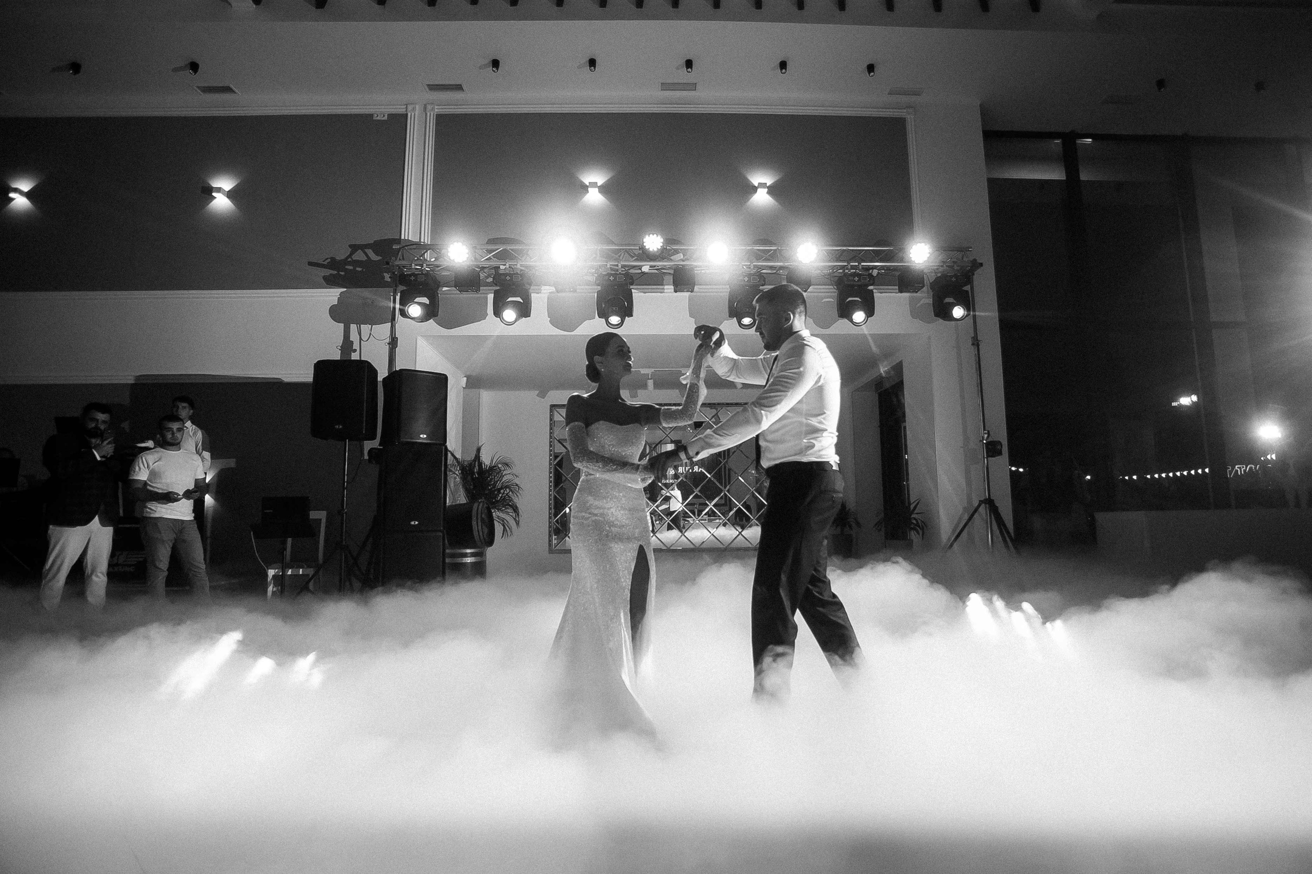 Jhj. Fotograf nuntă & botez în Chișinău — eS Photography