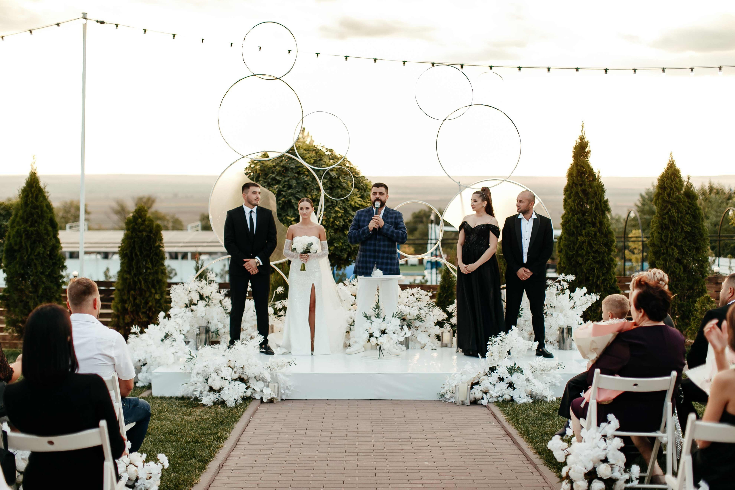 Jhj. Fotograf nuntă & botez în Chișinău — eS Photography