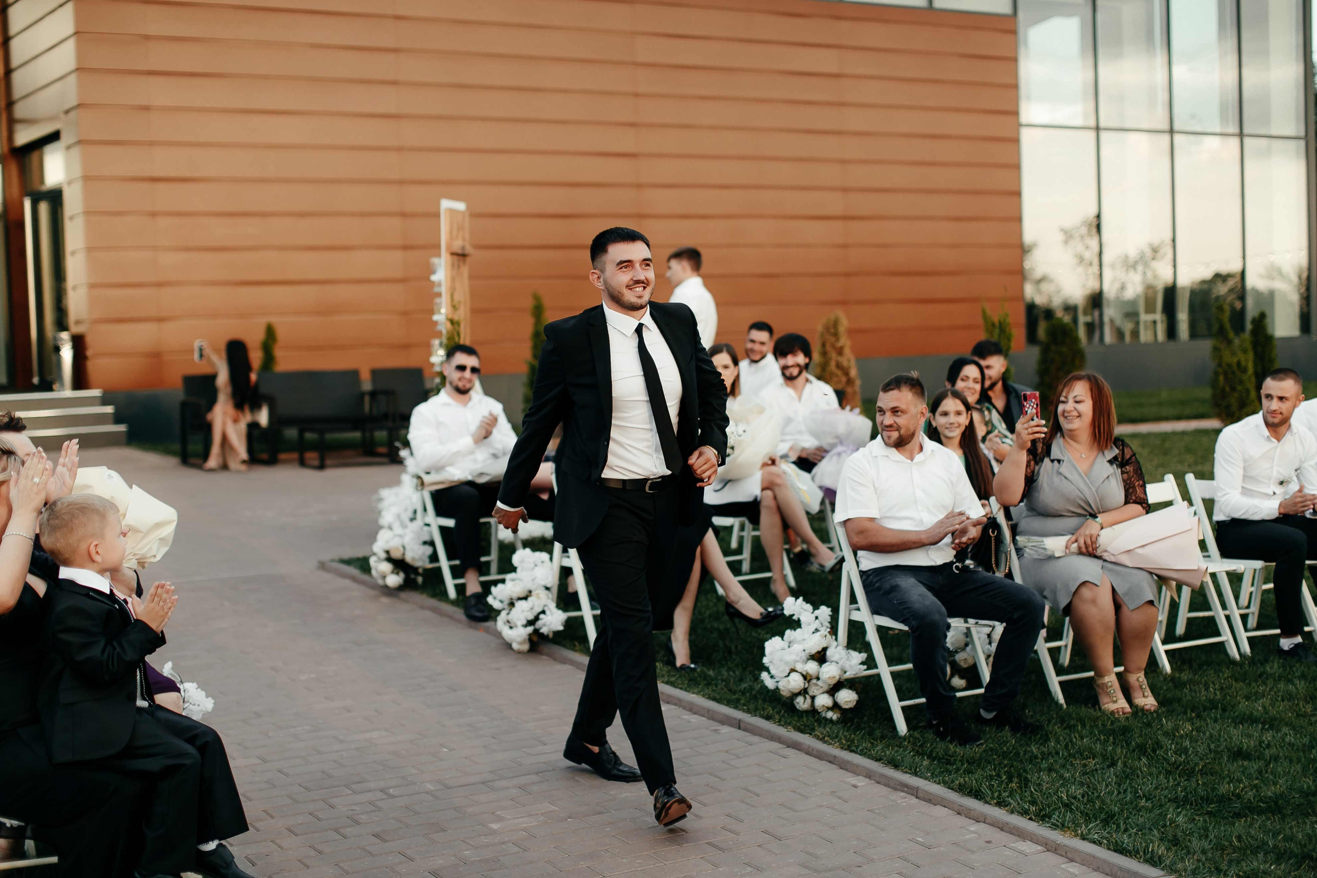 Jhj. Fotograf nuntă & botez în Chișinău — eS Photography