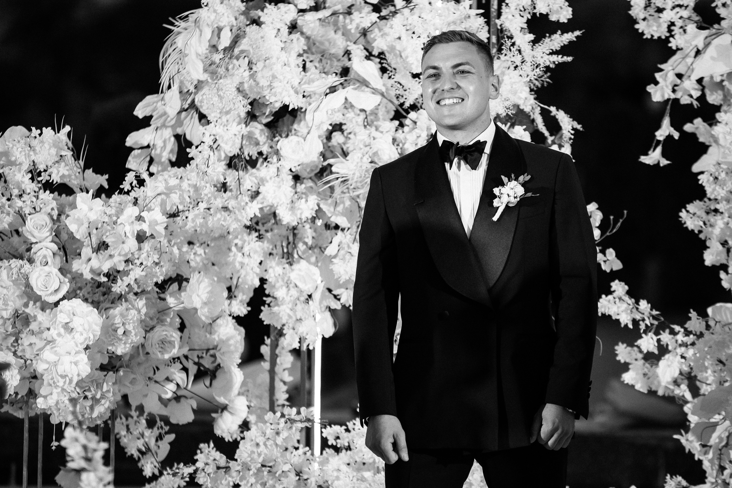 Свадебная фотосессия Vasilie & Carolina в ресторане Richland — eS Photography. Fotograf nuntă & botez în Chișinău — eS Photography