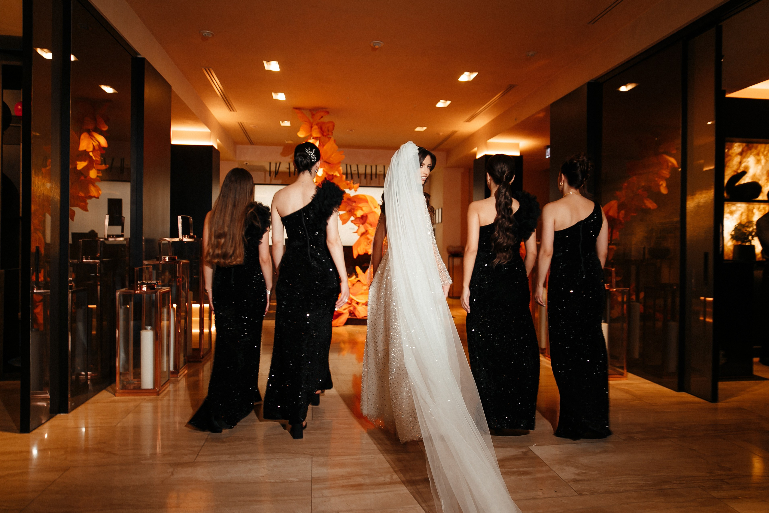 Свадебная фотосессия Vasilie & Carolina в ресторане Richland — eS Photography. Fotograf nuntă & botez în Chișinău — eS Photography