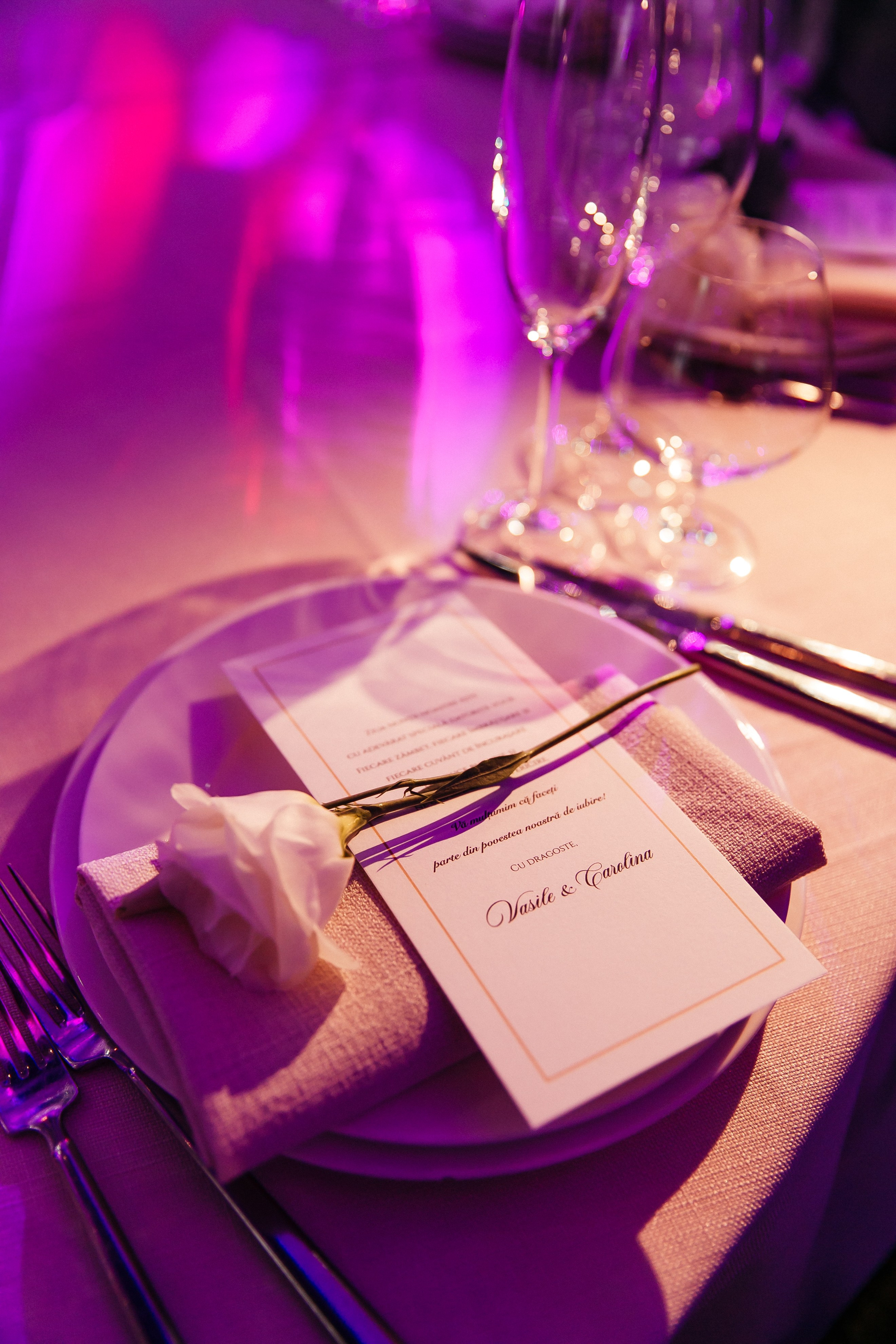 Свадебная фотосессия Vasilie & Carolina в ресторане Richland — eS Photography. Fotograf nuntă & botez în Chișinău — eS Photography