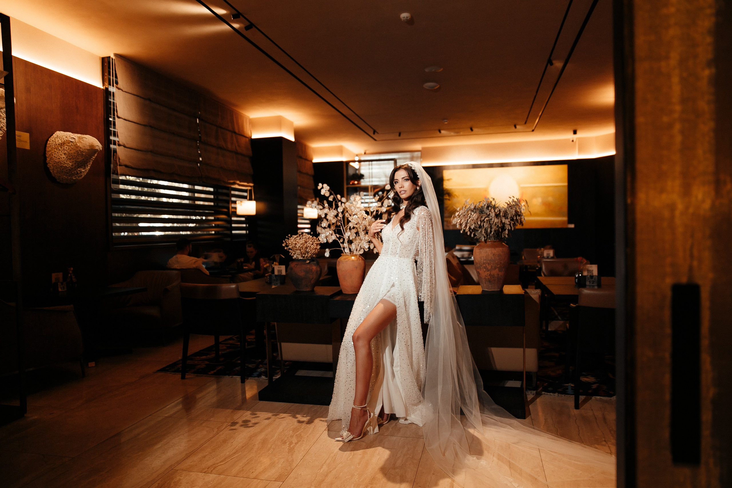 красивая невеста в свадебном платье в Кишиневе