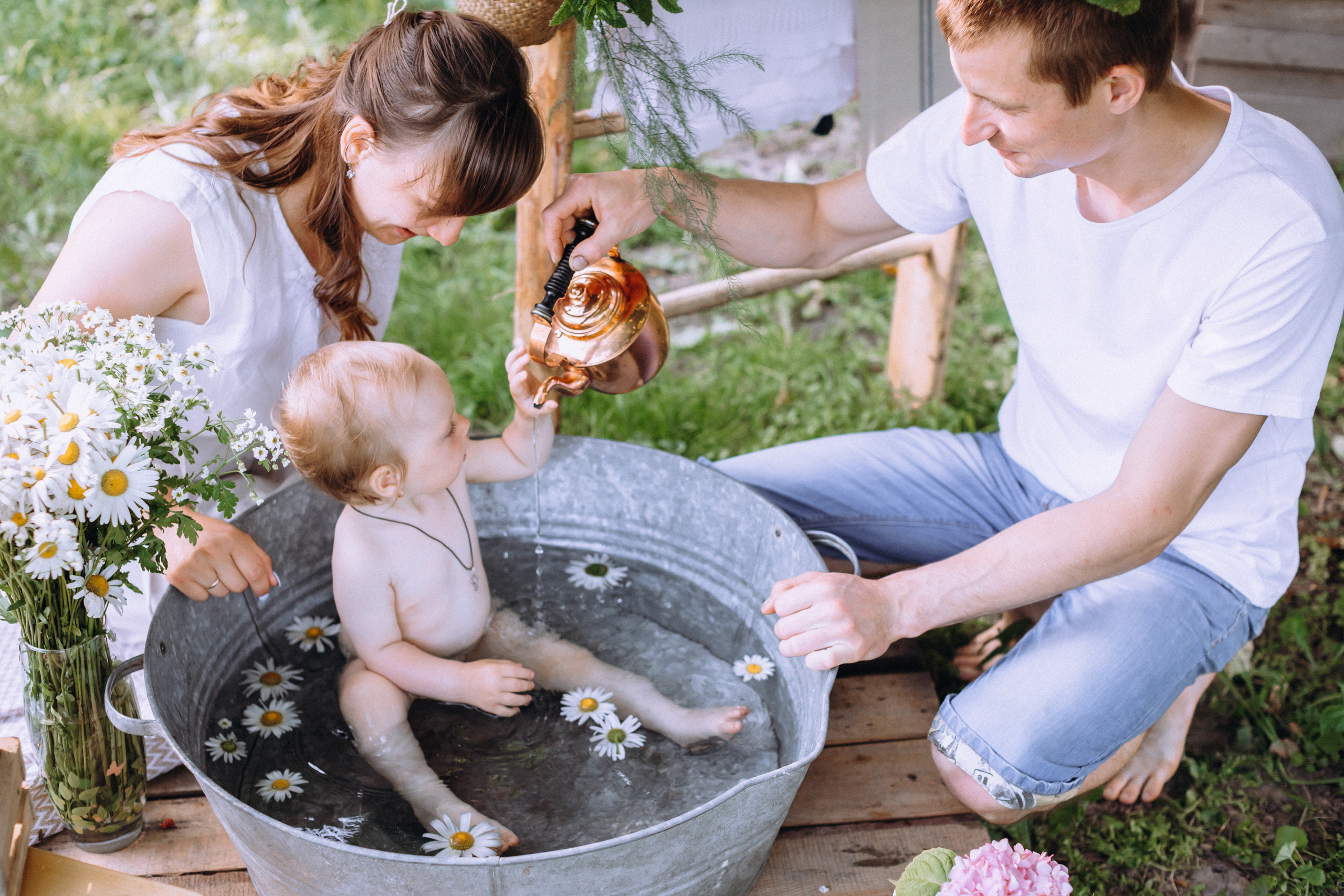 Bath in the garden. Портретний і сімейний фотограф Київ