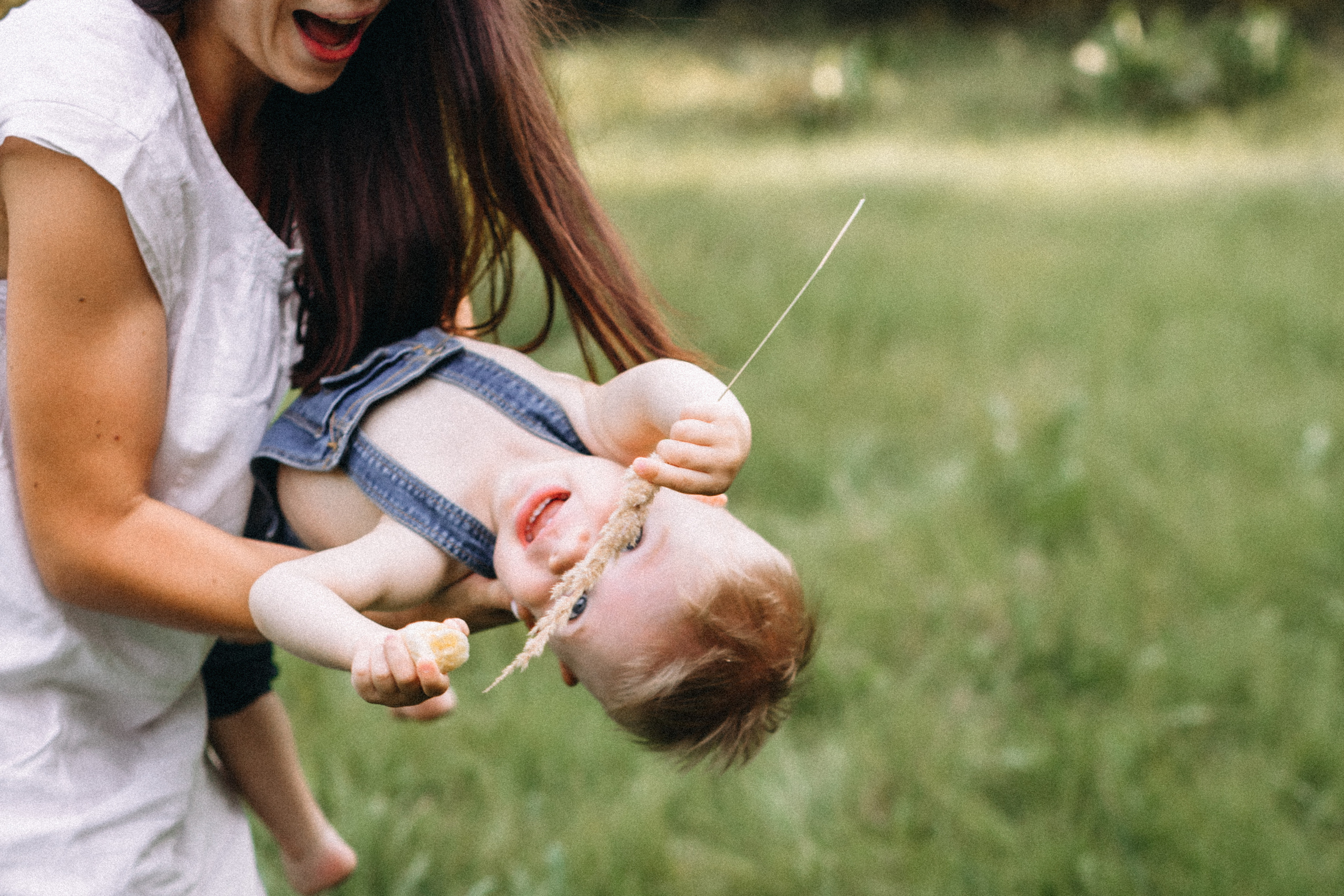 Перший кавун Михайлика. Портретний і сімейний фотограф Київ