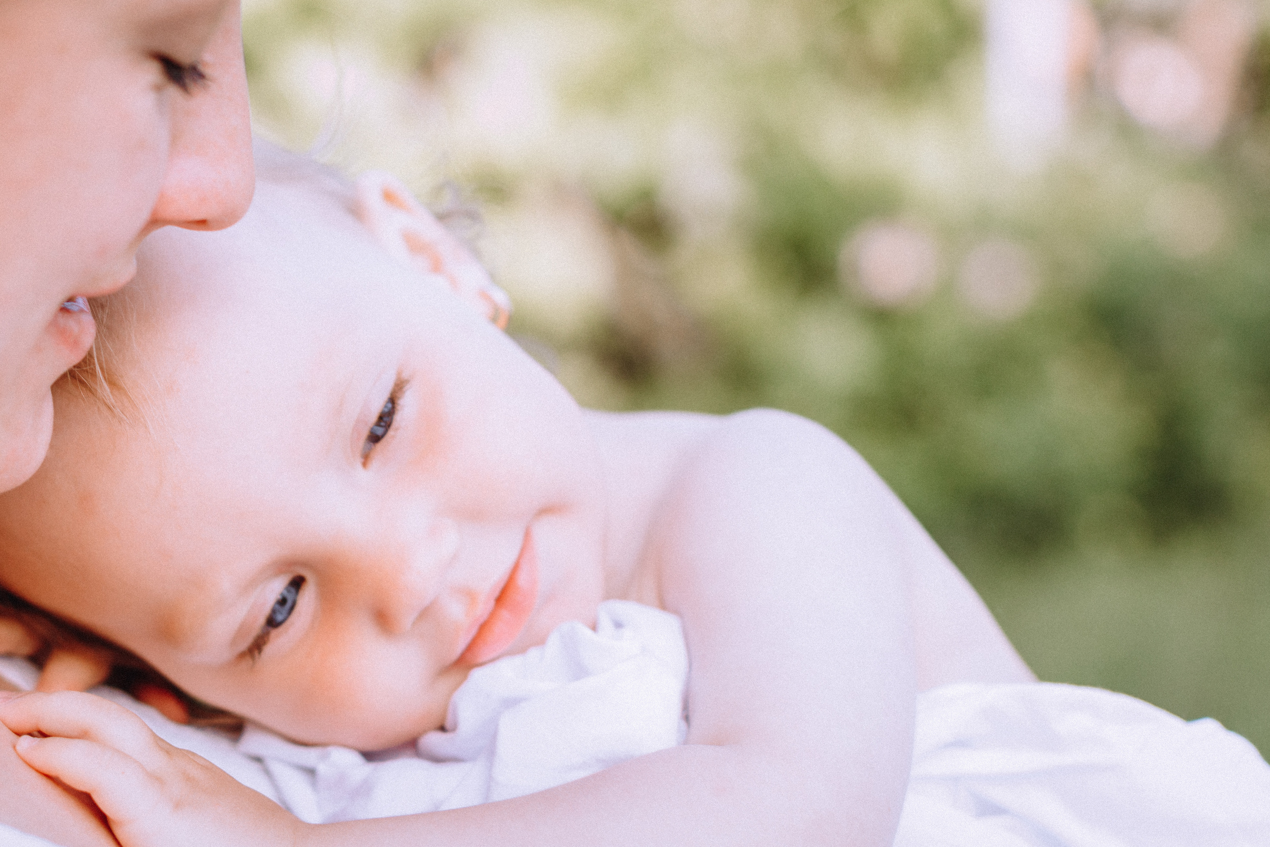 Bath in the garden. Портретний і сімейний фотограф Київ