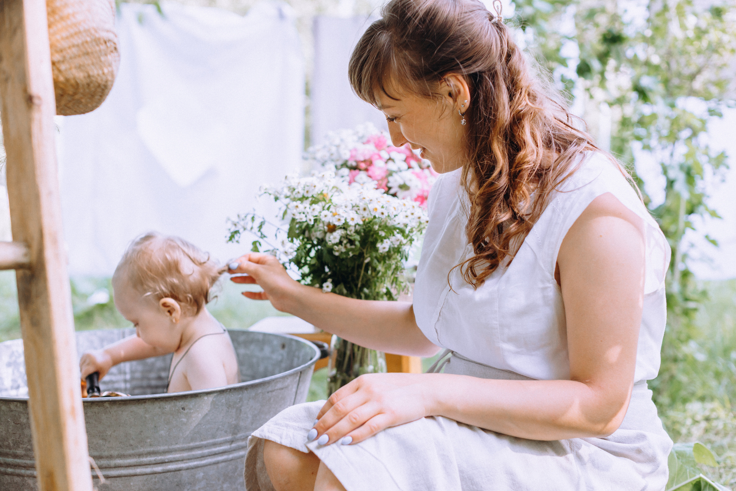 Bath in the garden. Портретний і сімейний фотограф Київ