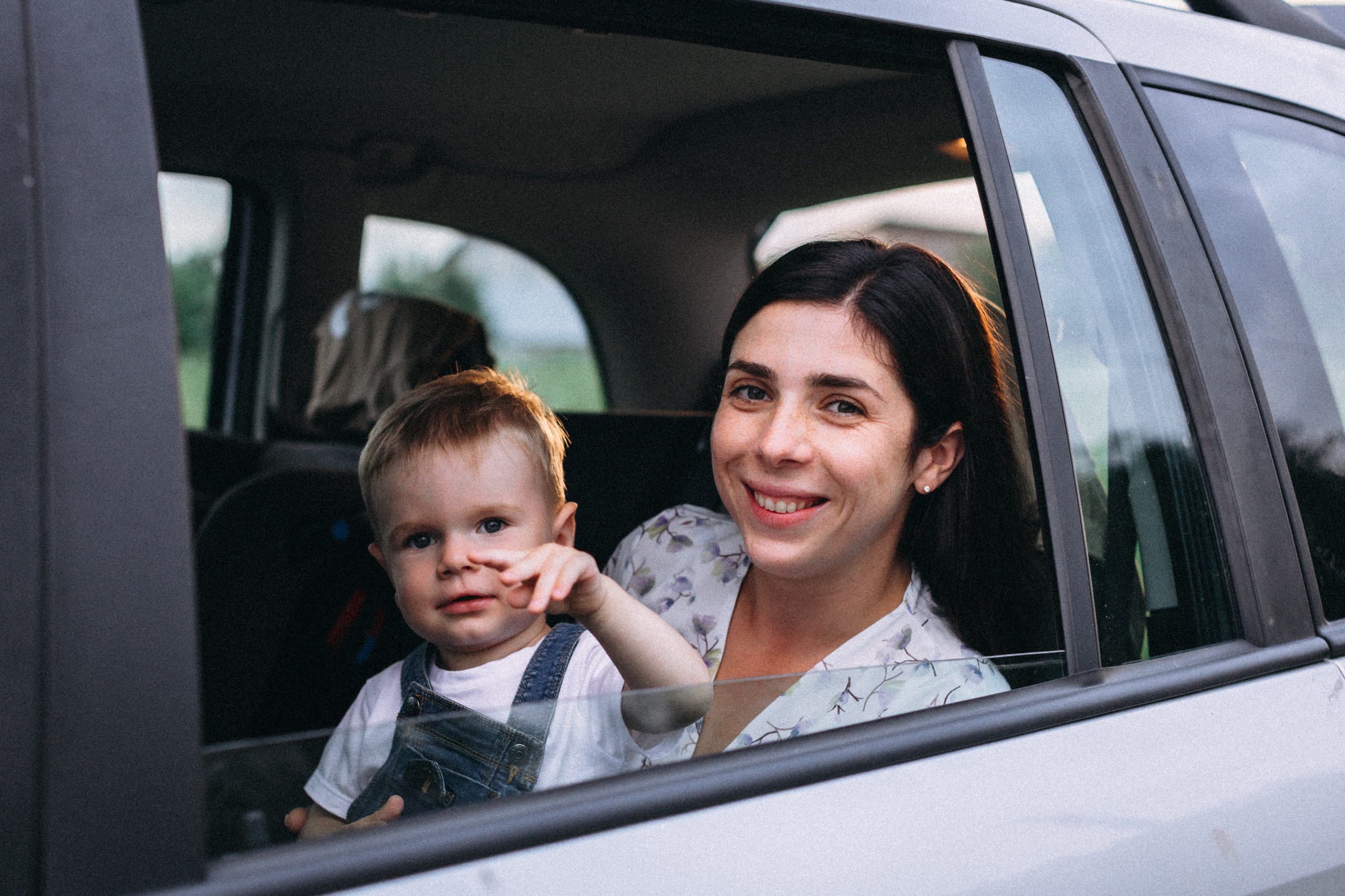 Перший кавун Михайлика. Портретний і сімейний фотограф Київ