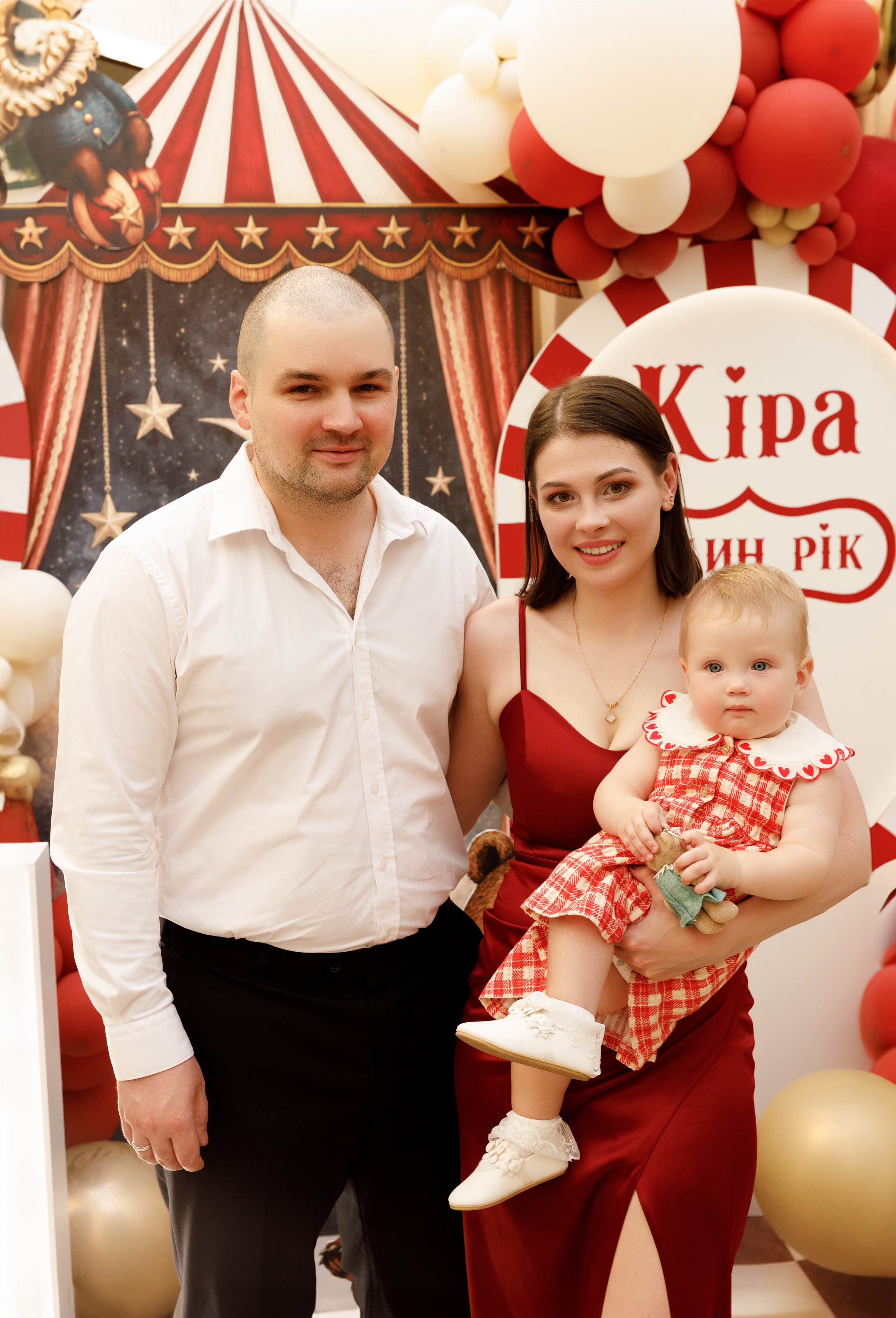 Кіра - 1 рік. Весільний та сімейний фотограф у Харкові Ткаченко Світлана
