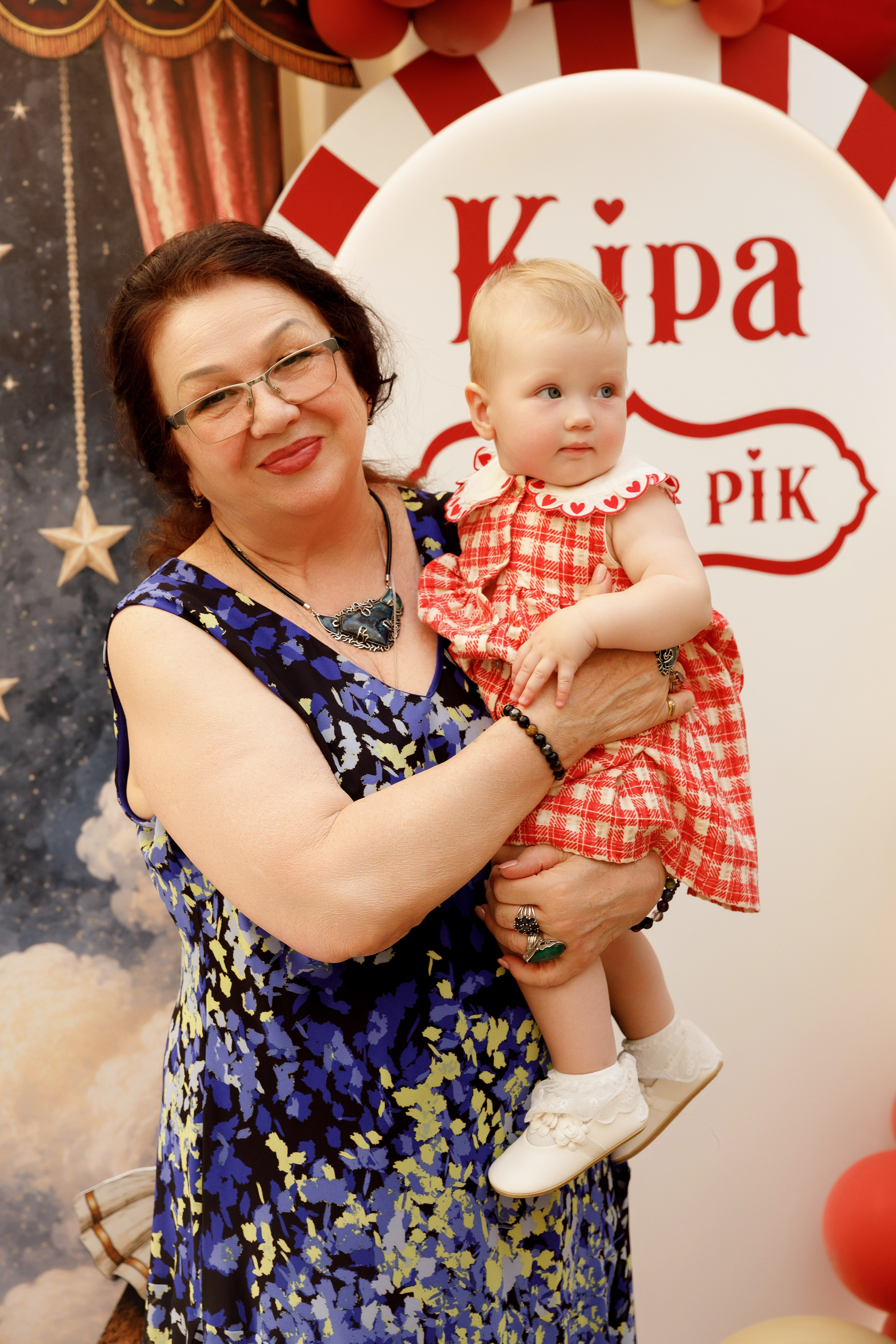Кіра - 1 рік. Весільний та сімейний фотограф у Харкові Ткаченко Світлана