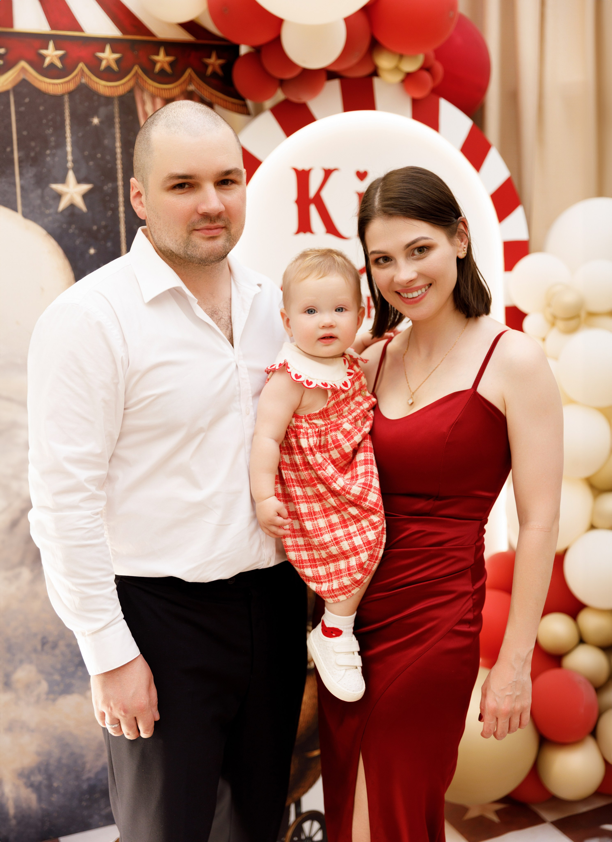 Кіра - 1 рік. Весільний та сімейний фотограф у Харкові Ткаченко Світлана