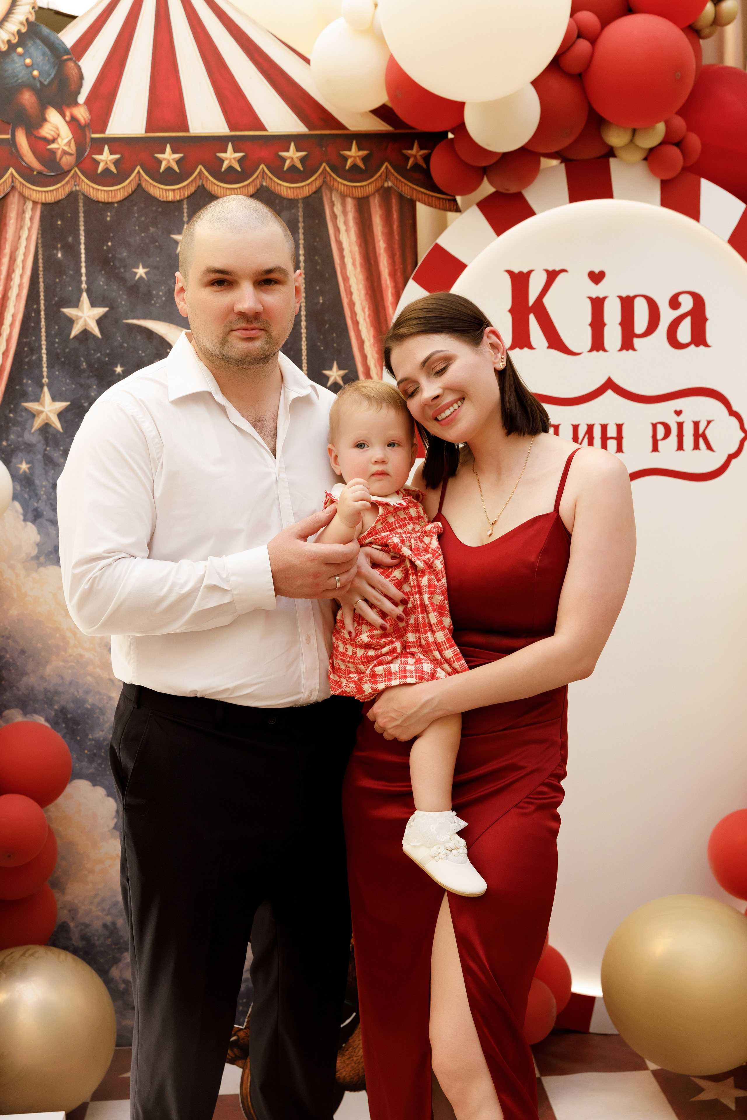 Кіра - 1 рік. Весільний та сімейний фотограф у Харкові Ткаченко Світлана