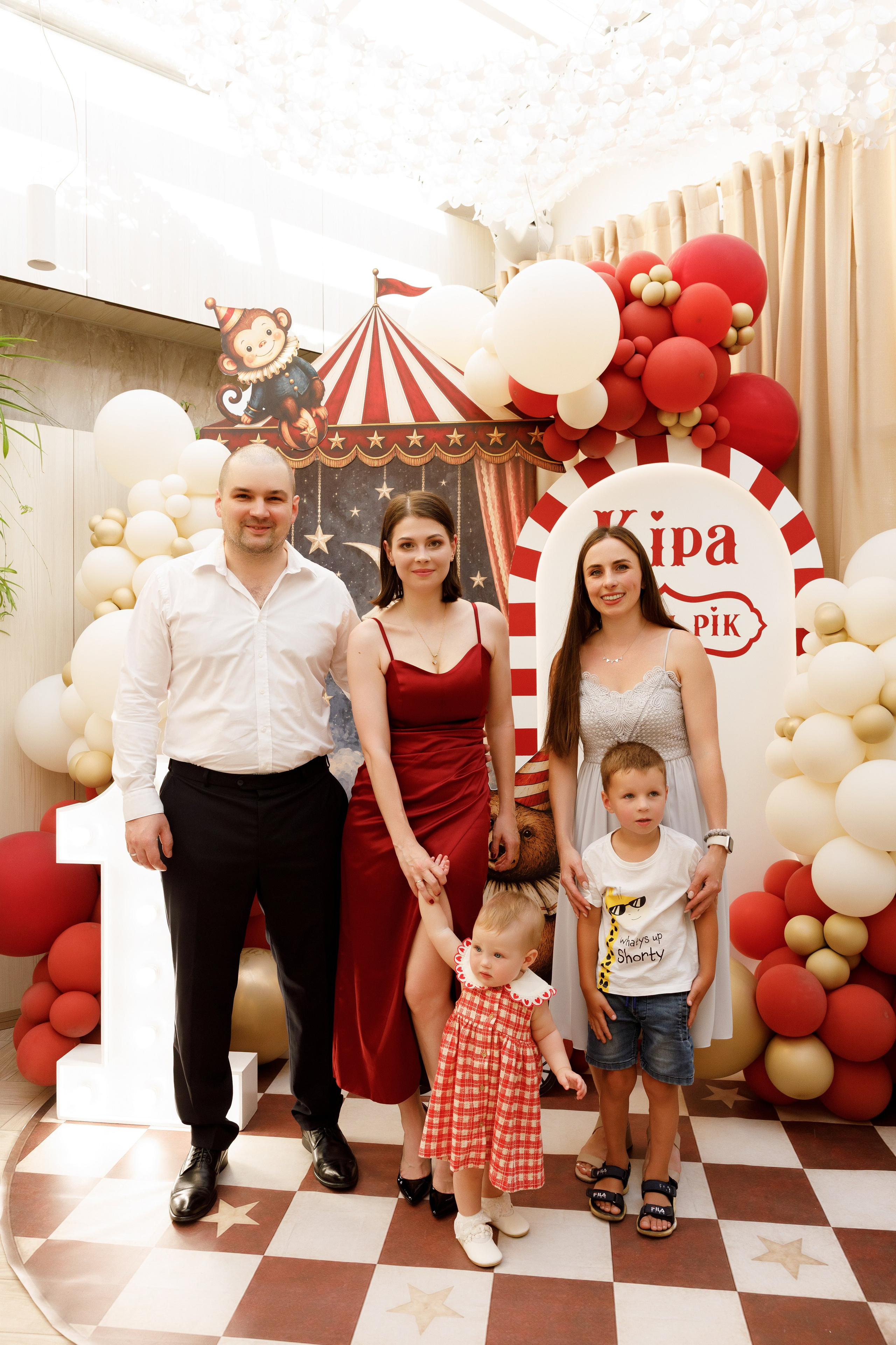 Кіра - 1 рік. Весільний та сімейний фотограф у Харкові Ткаченко Світлана
