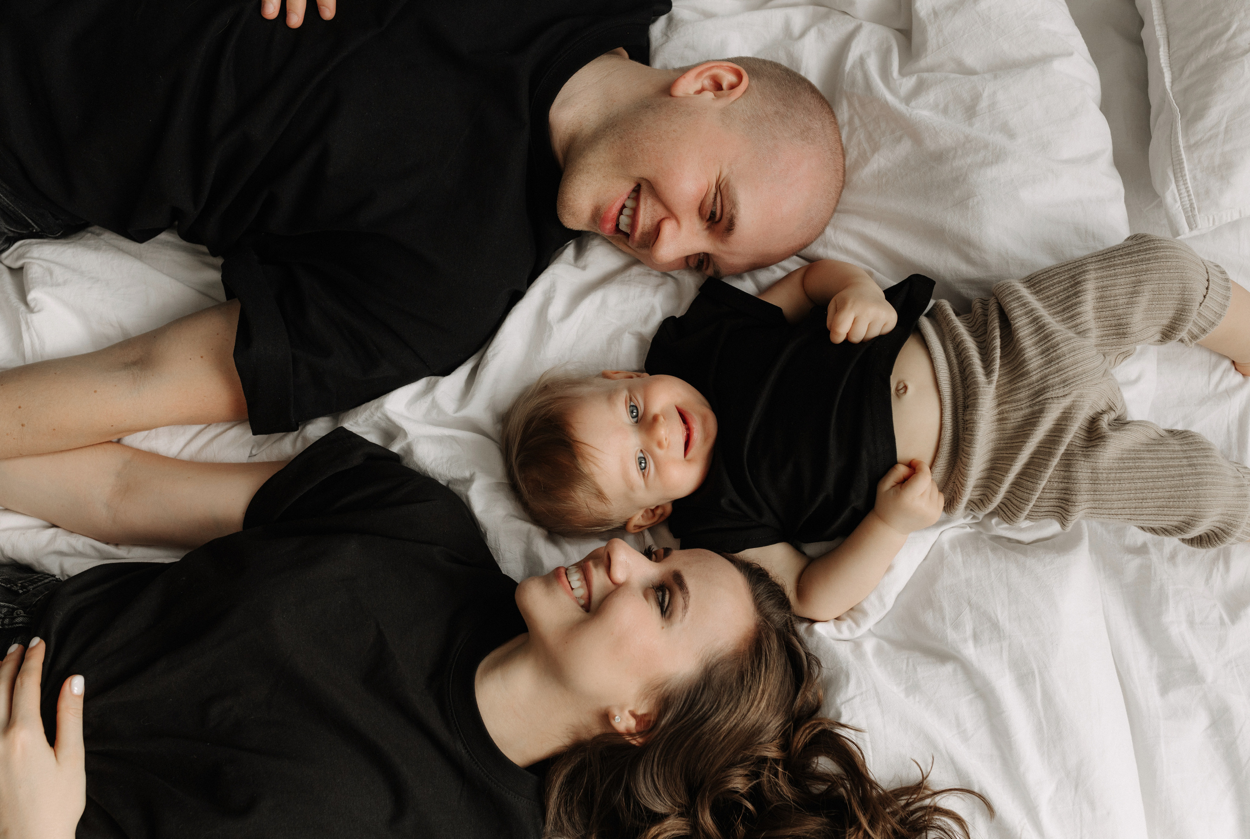 Юлія & Андрій & Поліна. Весільний та сімейний фотограф у Харкові Ткаченко Світлана