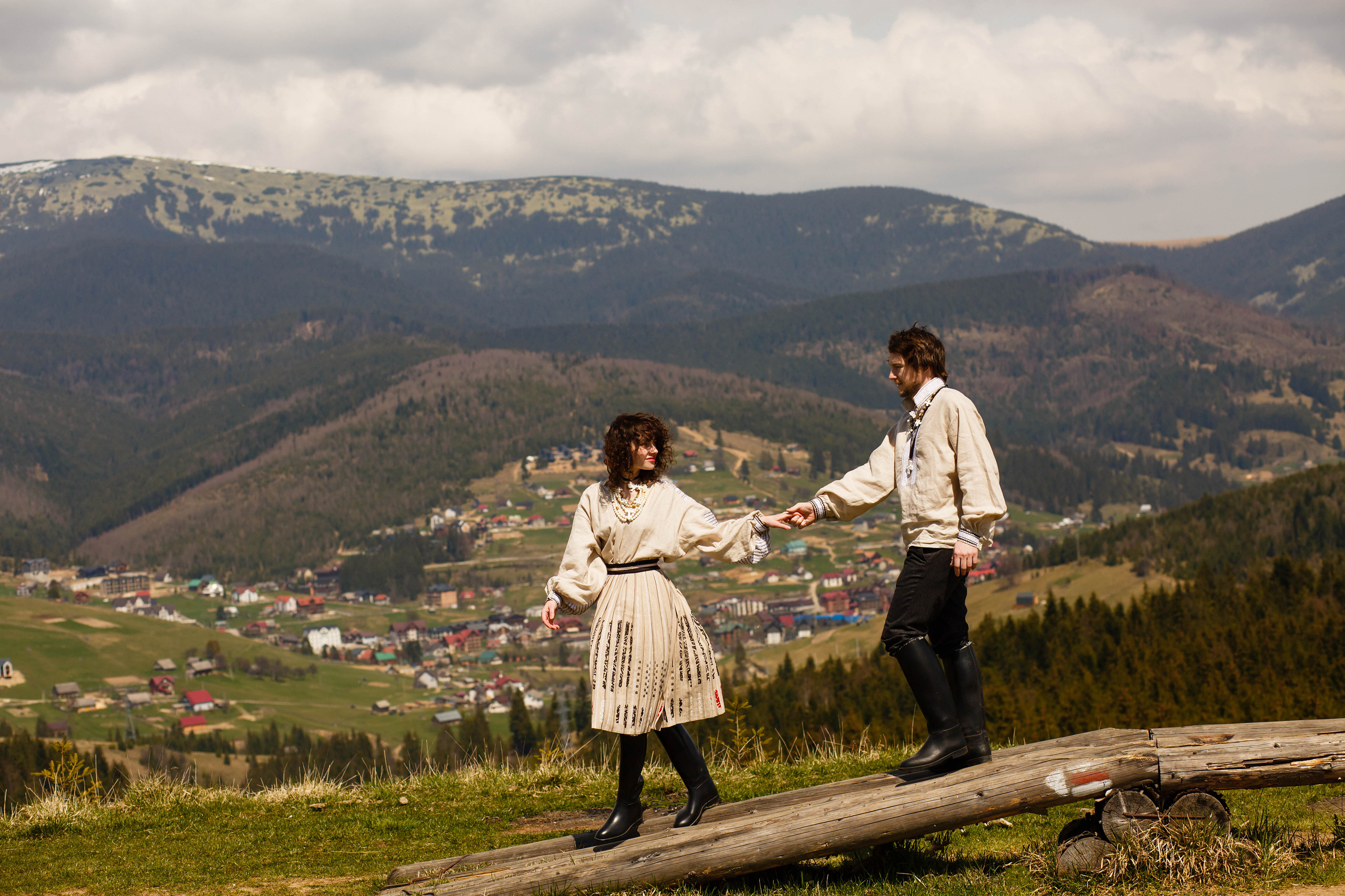 Гуцульське весілля в Карпатах. Фотограф в Чернівцях, Фотограф Чернівці