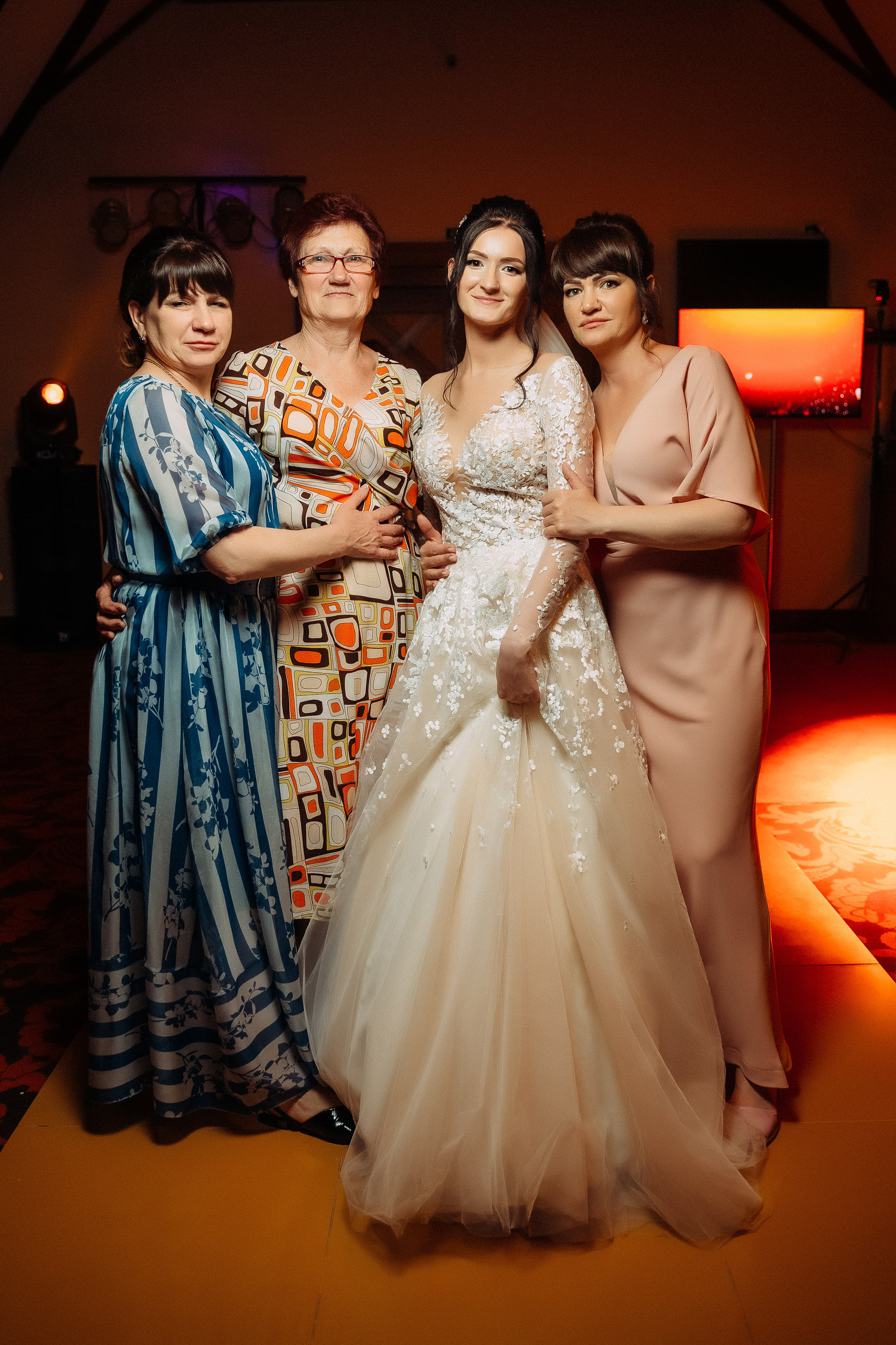 Свадьба Стаса и Марины. Весільний та Репортажний фотограф Іванченко Максим. Дніпро, Україна