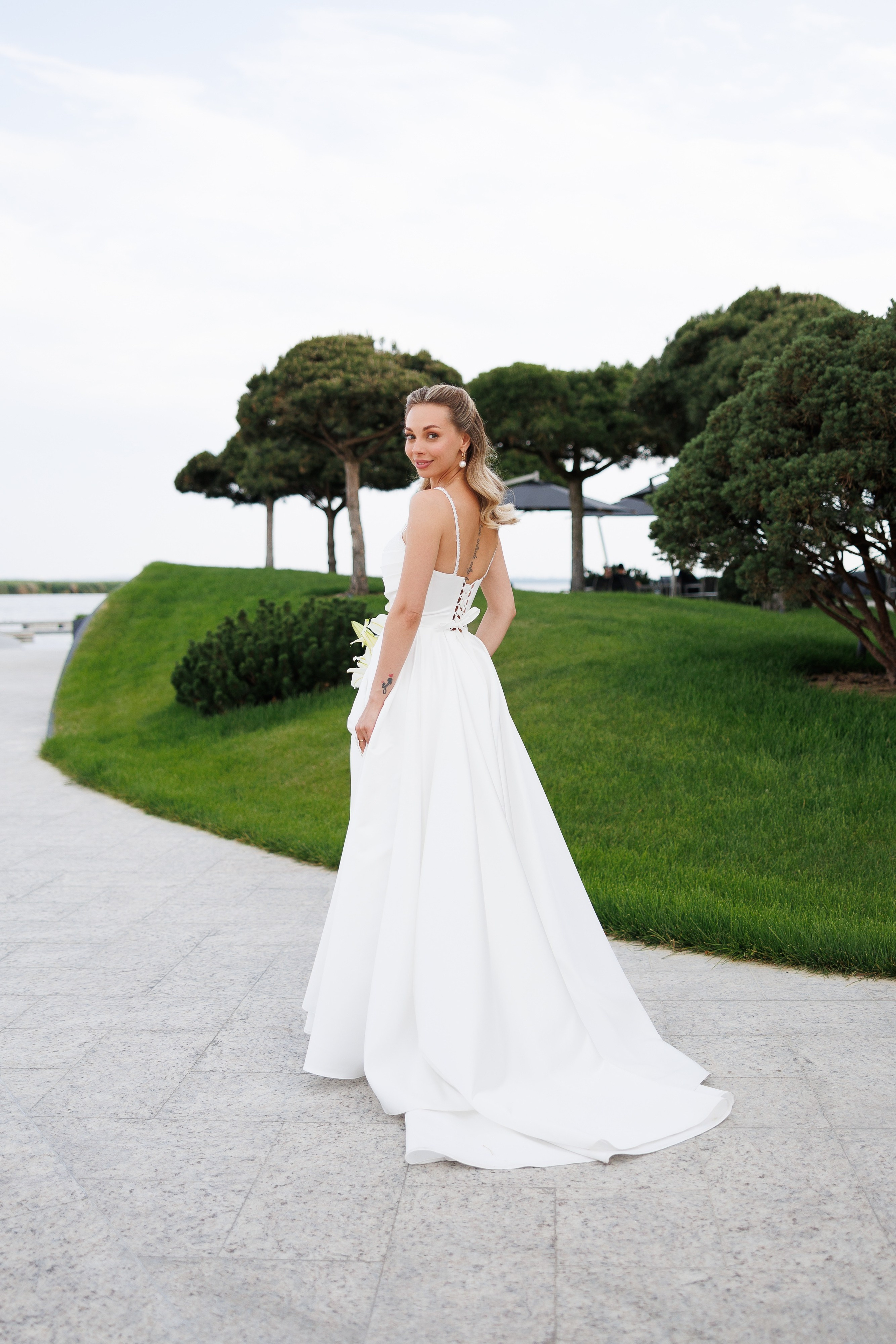 Весільна фотозйомка: Ваші щирі емоції у кожному кадрі. Весільний та репортажний фотограф у Дніпрі — Максим Іванченко