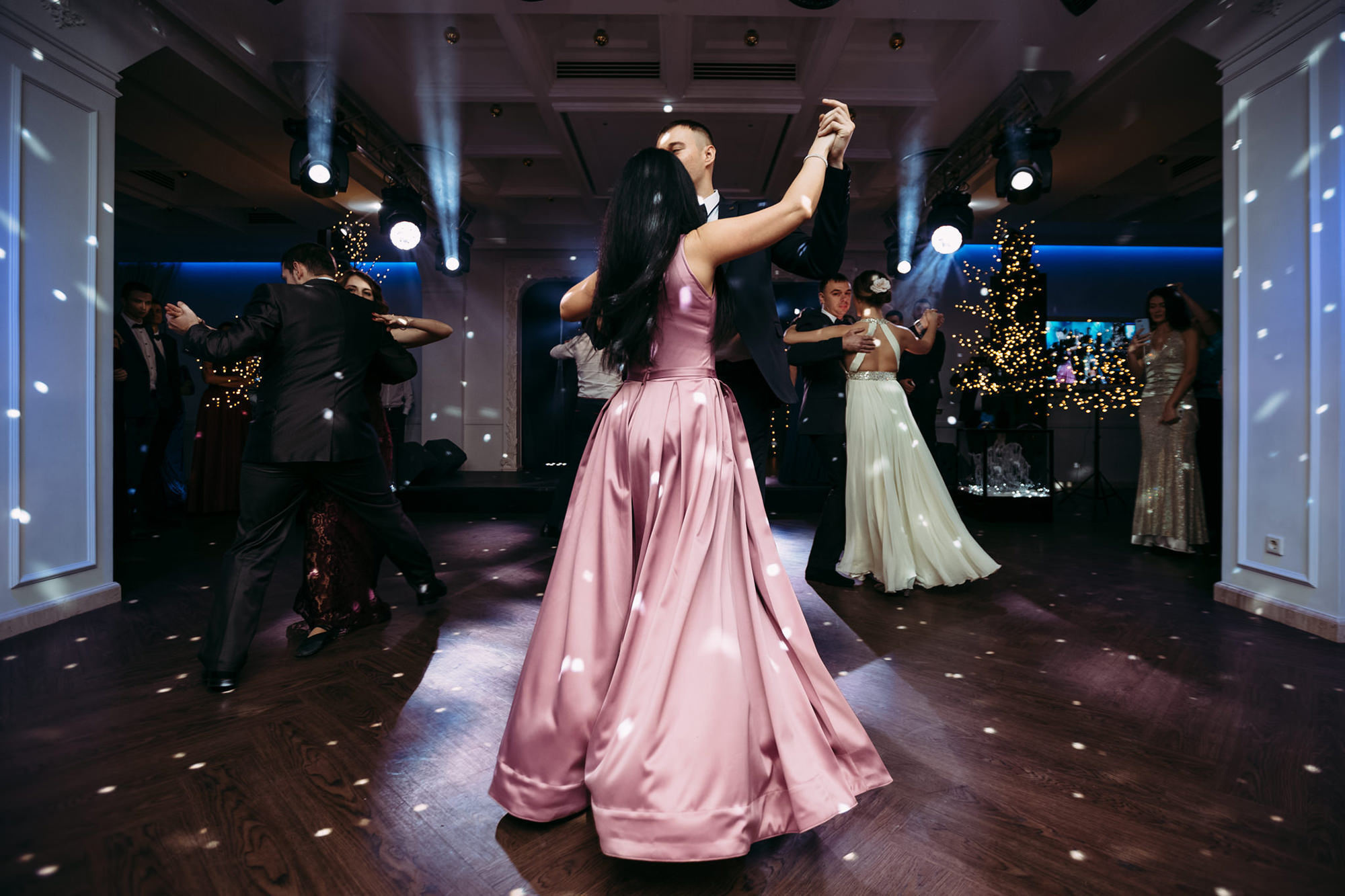 Репортажная съемка Днепр. Весільний та Репортажний фотограф Іванченко Максим. Дніпро, Україна