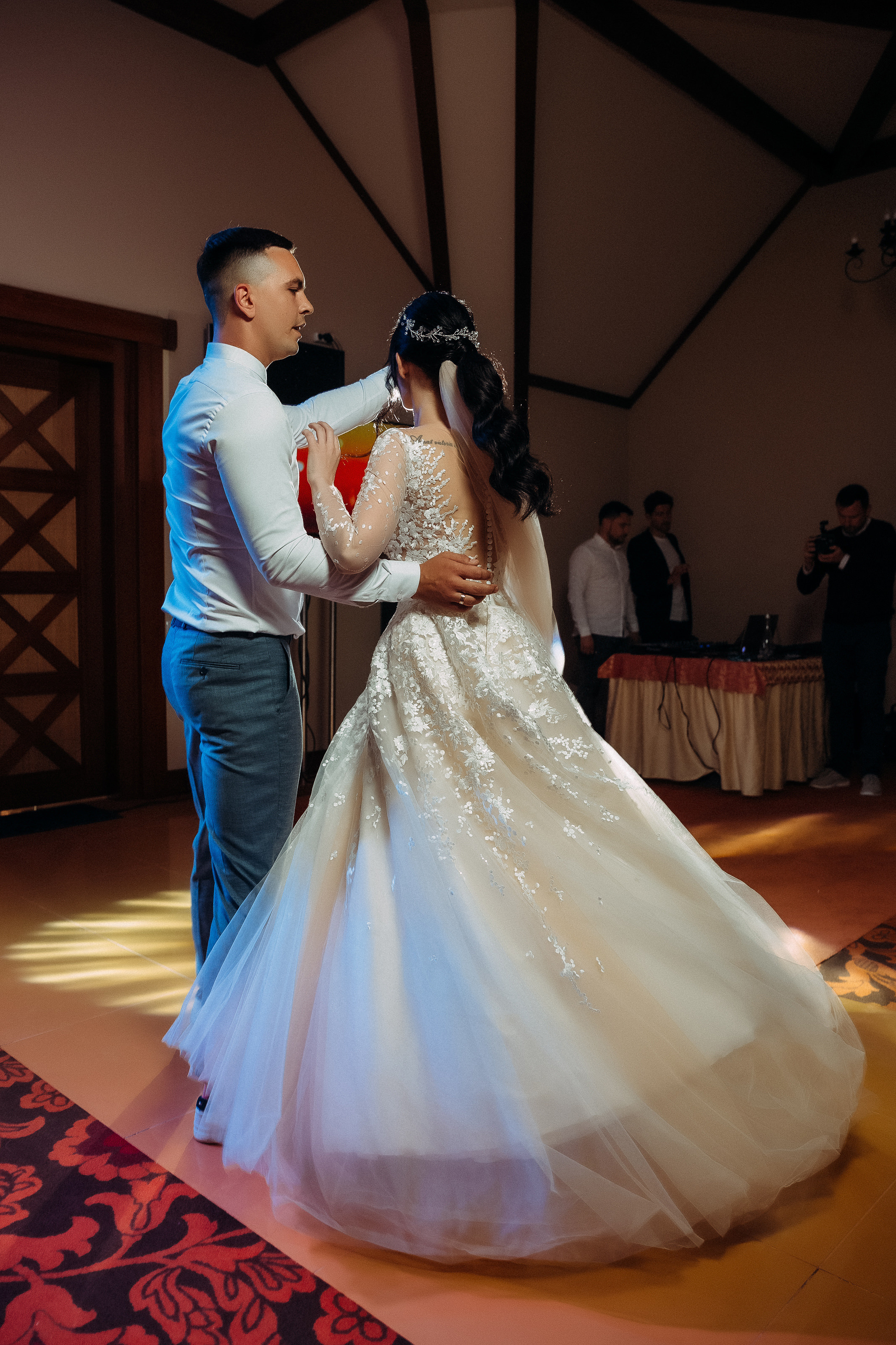 Свадьба Стаса и Марины. Весільний та Репортажний фотограф Іванченко Максим. Дніпро, Україна