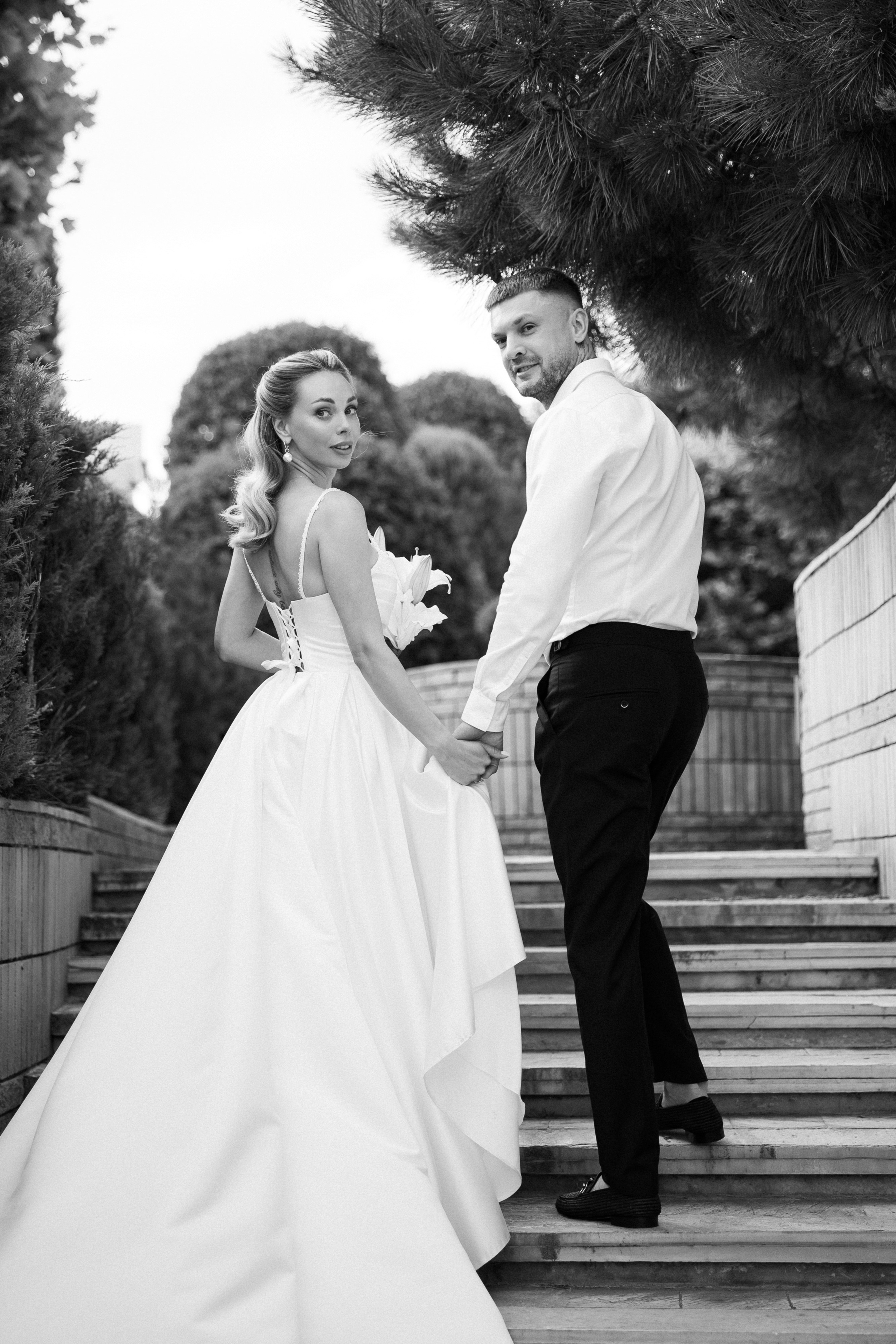 Весільна фотозйомка: Ваші щирі емоції у кожному кадрі. Весільний та репортажний фотограф у Дніпрі — Максим Іванченко