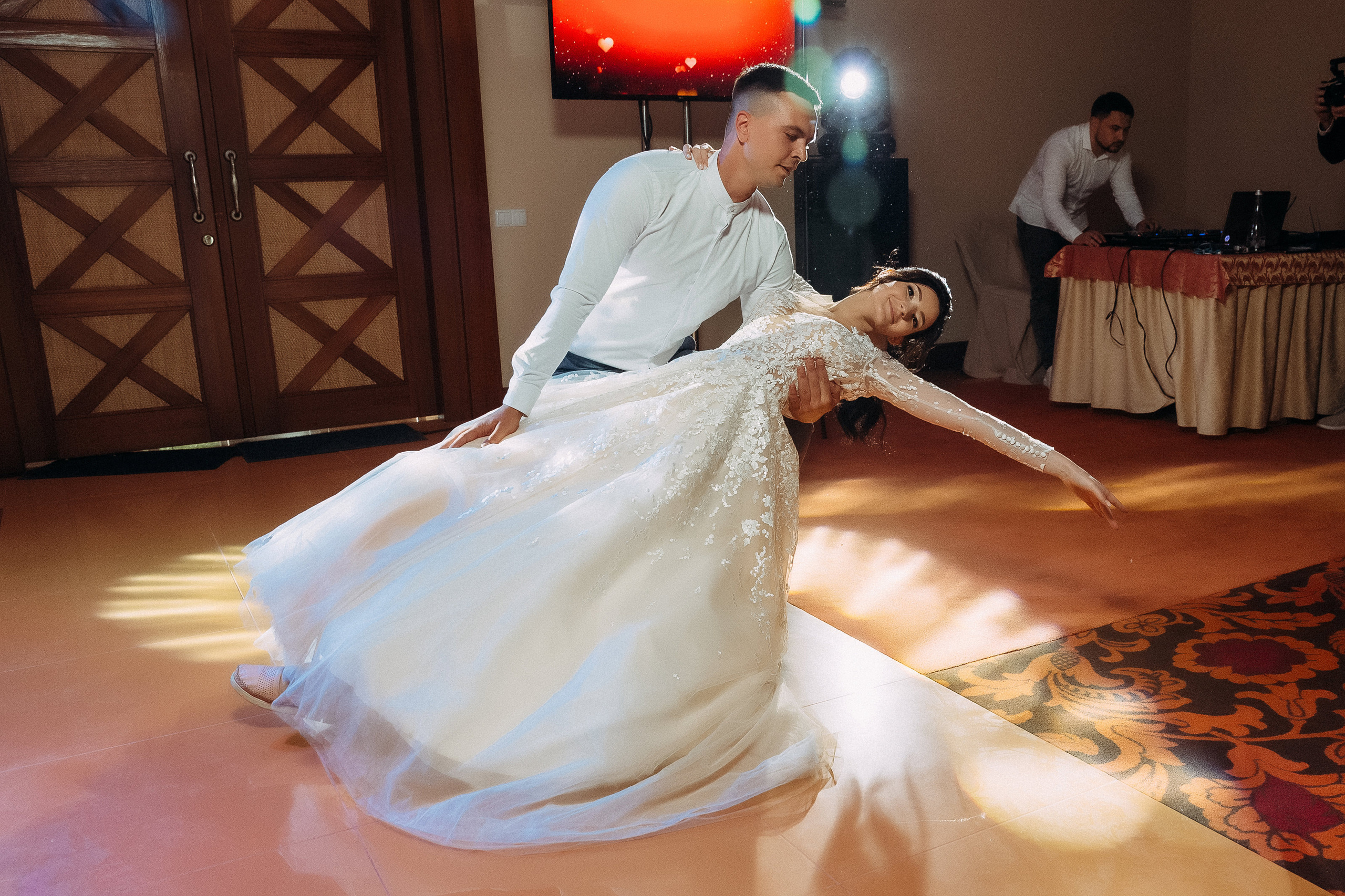 Свадьба Стаса и Марины. Весільний та Репортажний фотограф Іванченко Максим. Дніпро, Україна