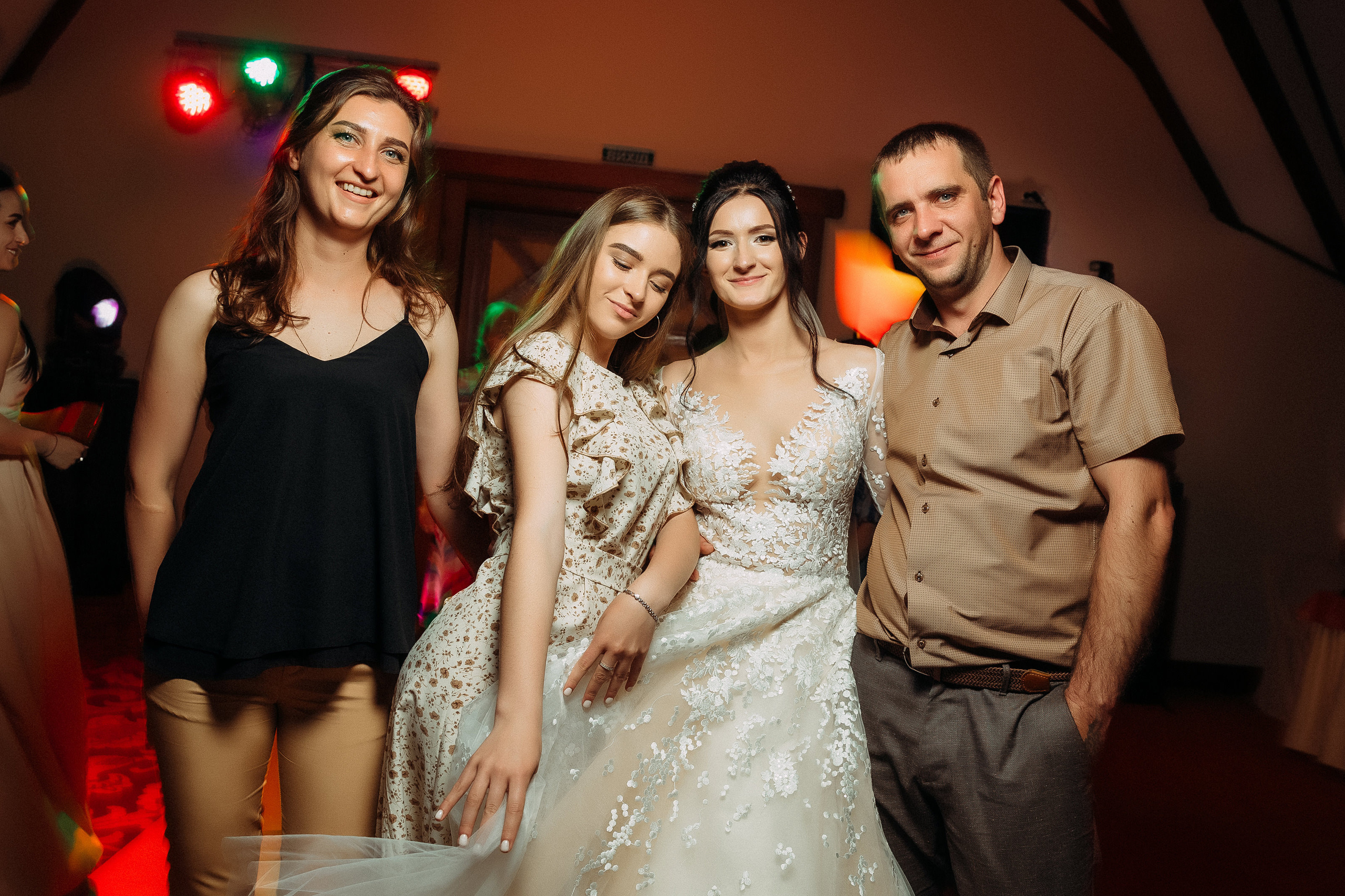 Свадьба Стаса и Марины. Весільний та Репортажний фотограф Іванченко Максим. Дніпро, Україна