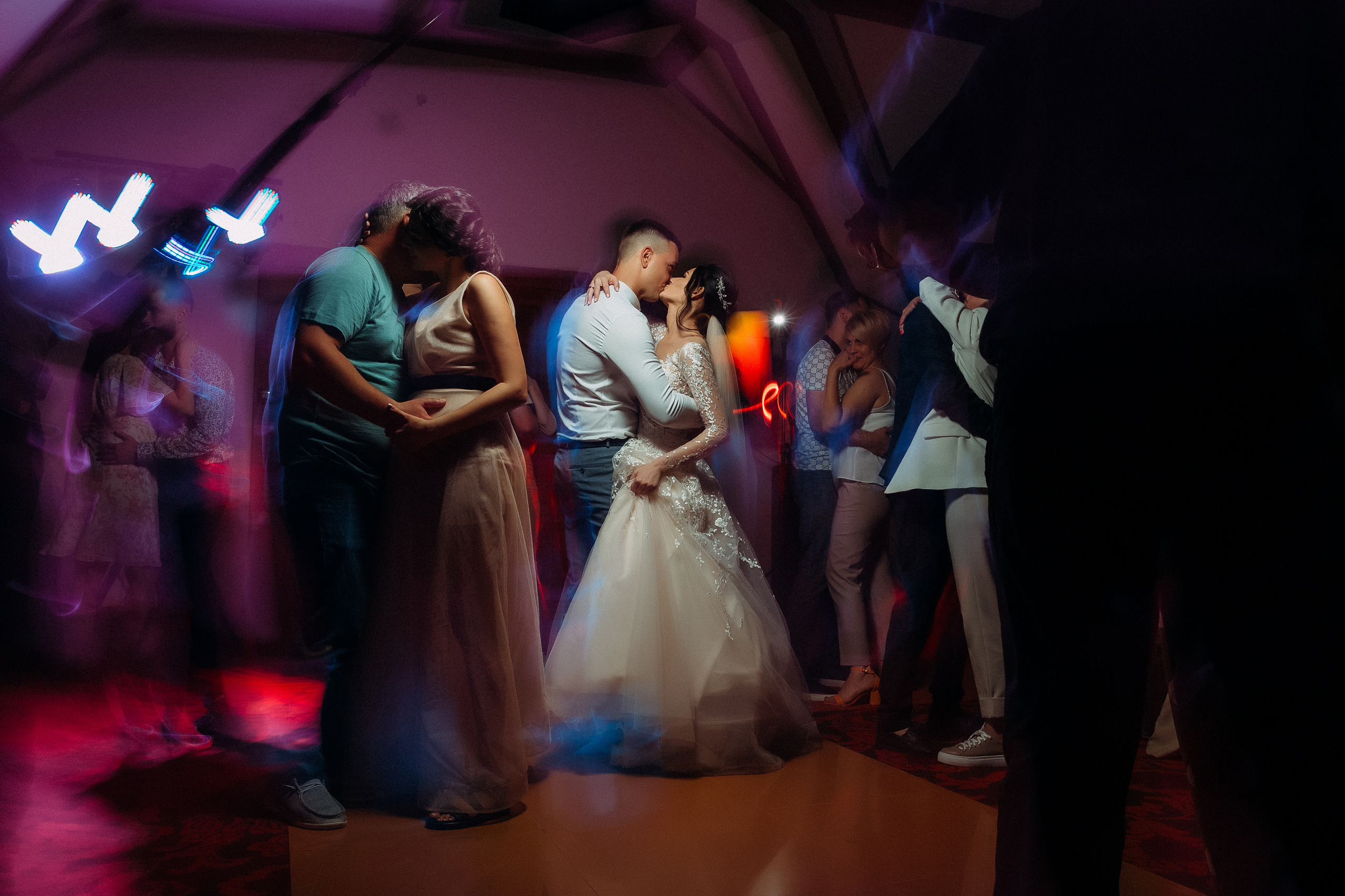 Свадьба Стаса и Марины. Весільний та Репортажний фотограф Іванченко Максим. Дніпро, Україна