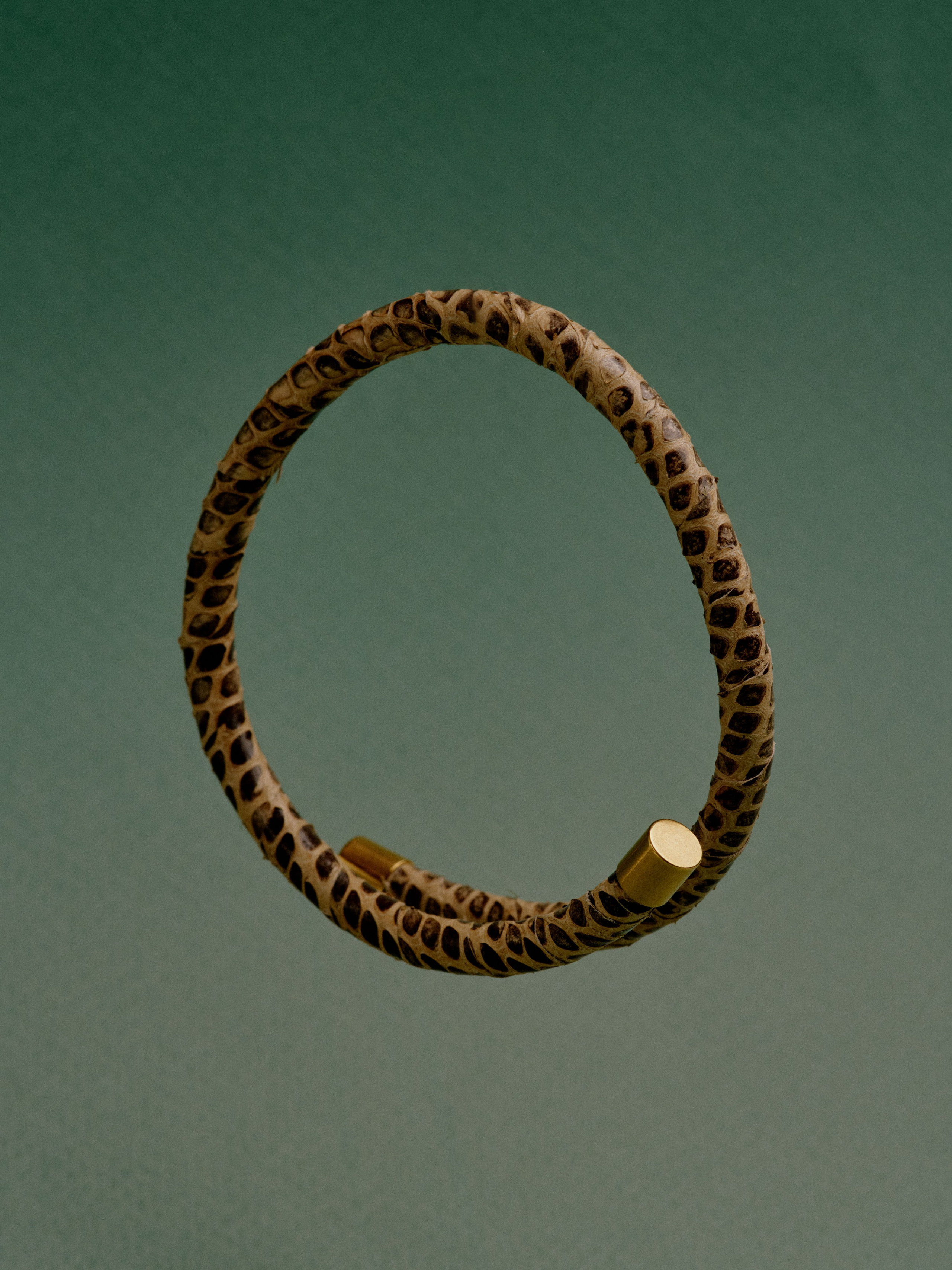 Jewelry. Фотограф Днепр Кирилл Гривенюк