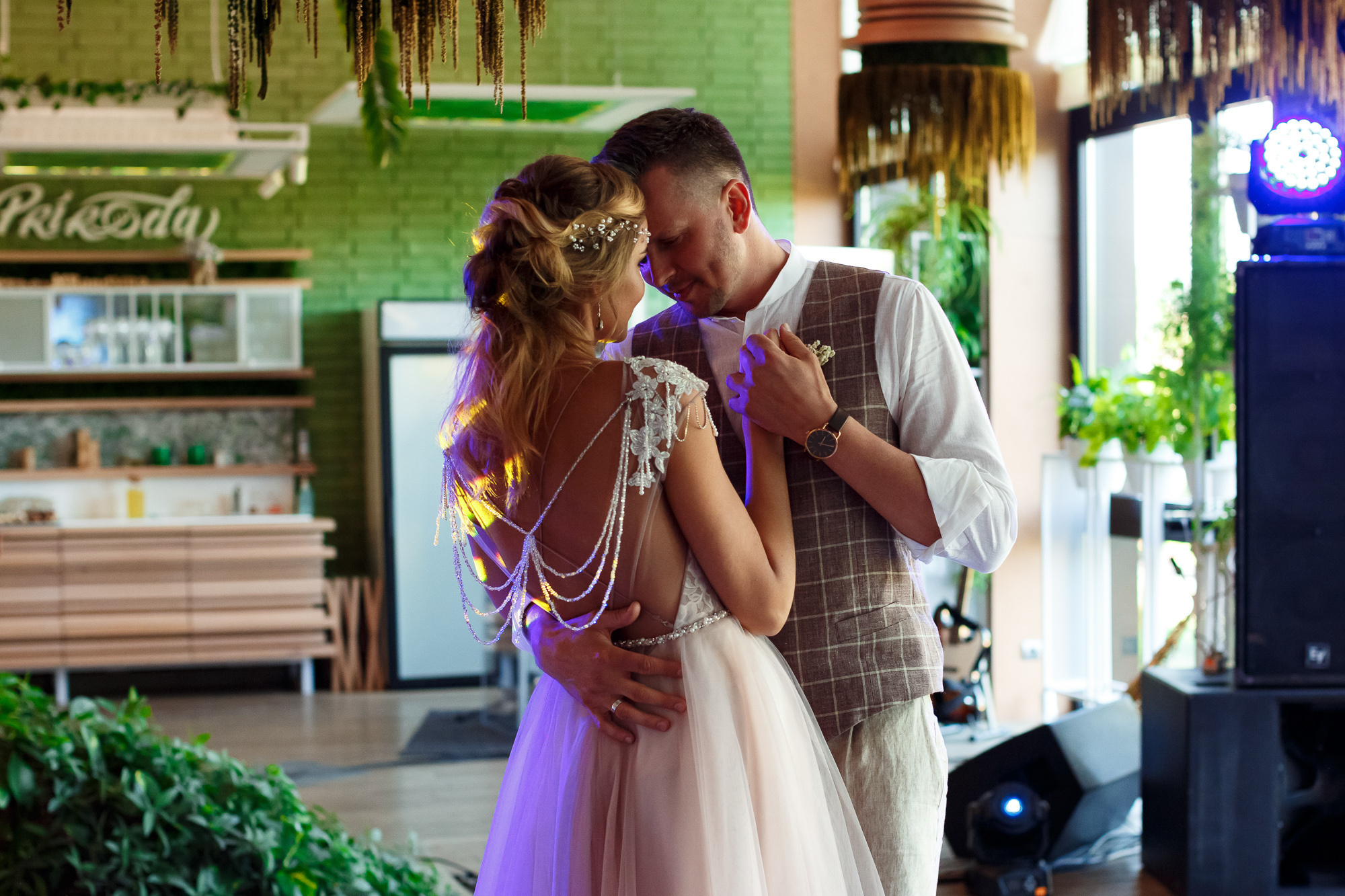 Yulia&Alexander. Wedding and Family Photographer in Calgary