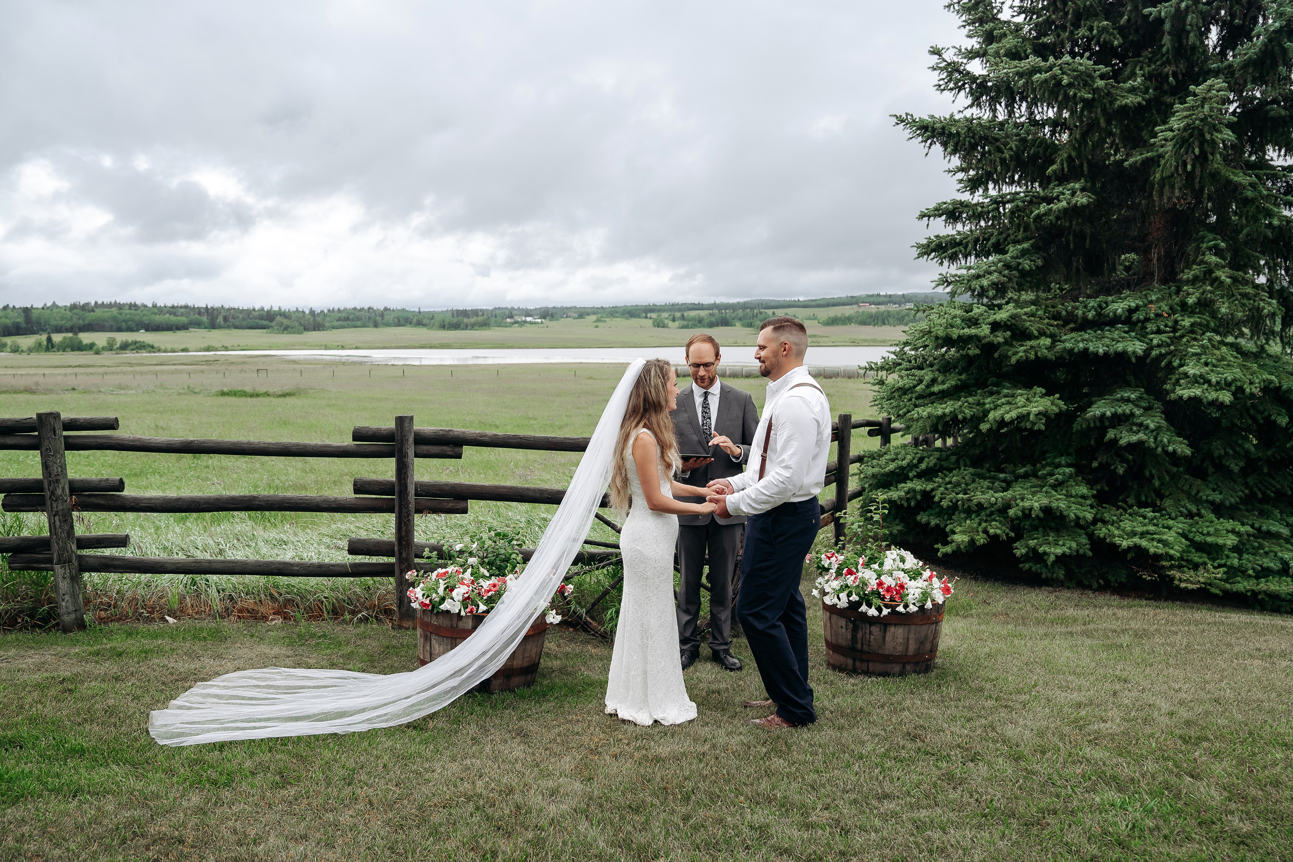 Tyrone & Glennda. Wedding and Family Photographer in Calgary