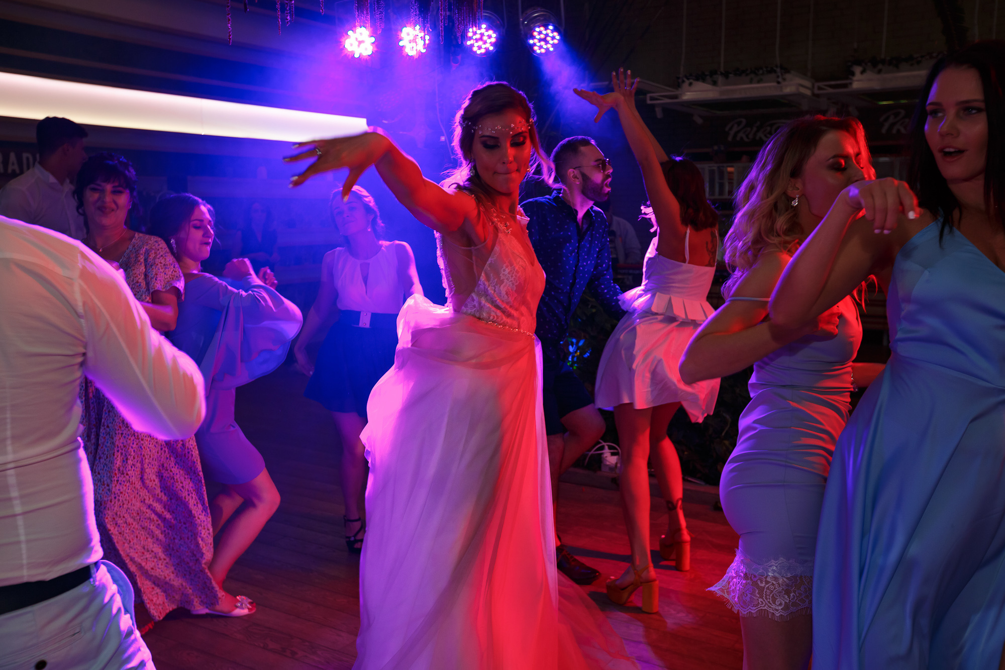 Yulia&Alexander. Wedding and Family Photographer in Calgary