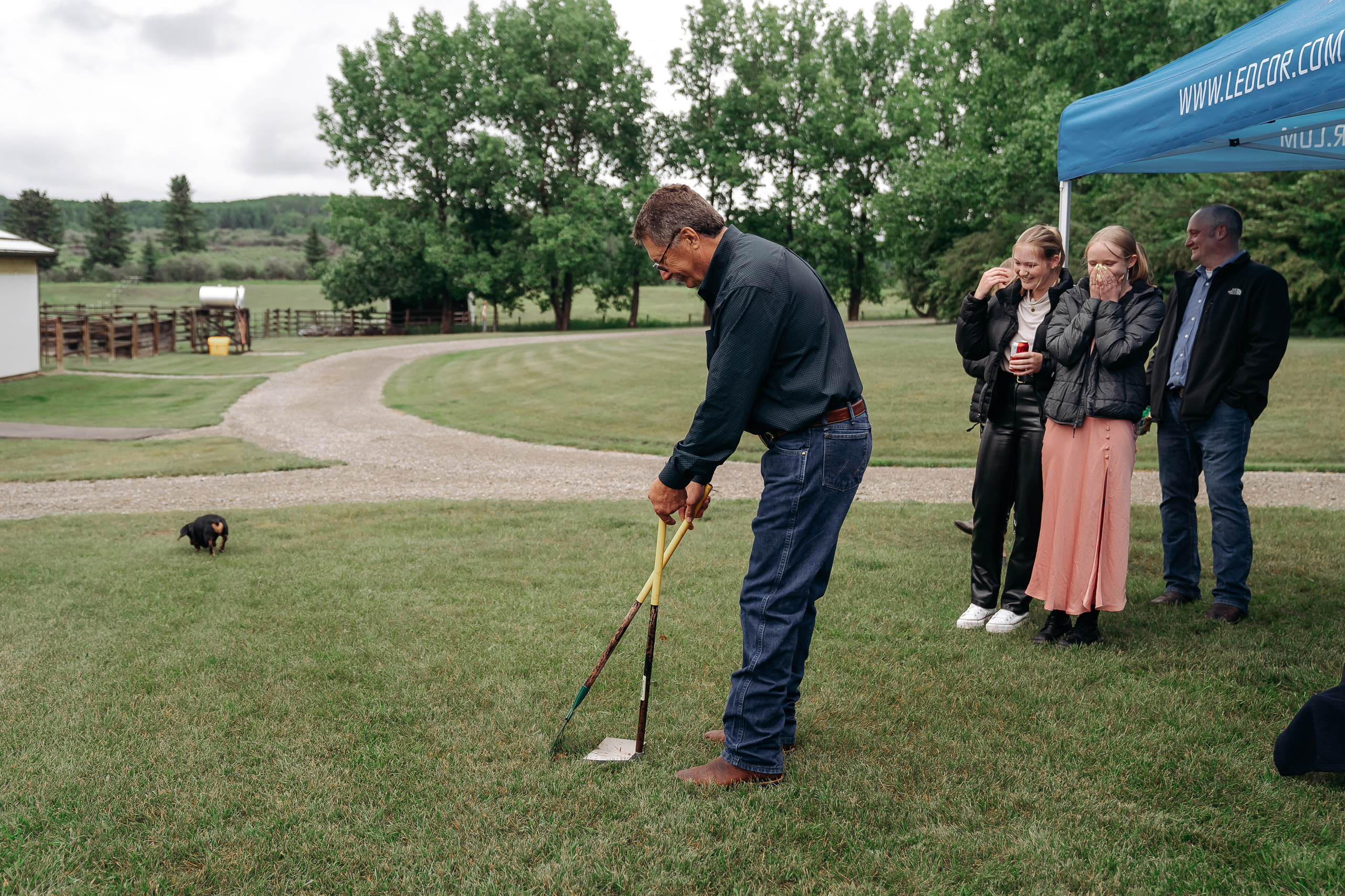 Tyrone & Glennda. Wedding and Family Photographer in Calgary