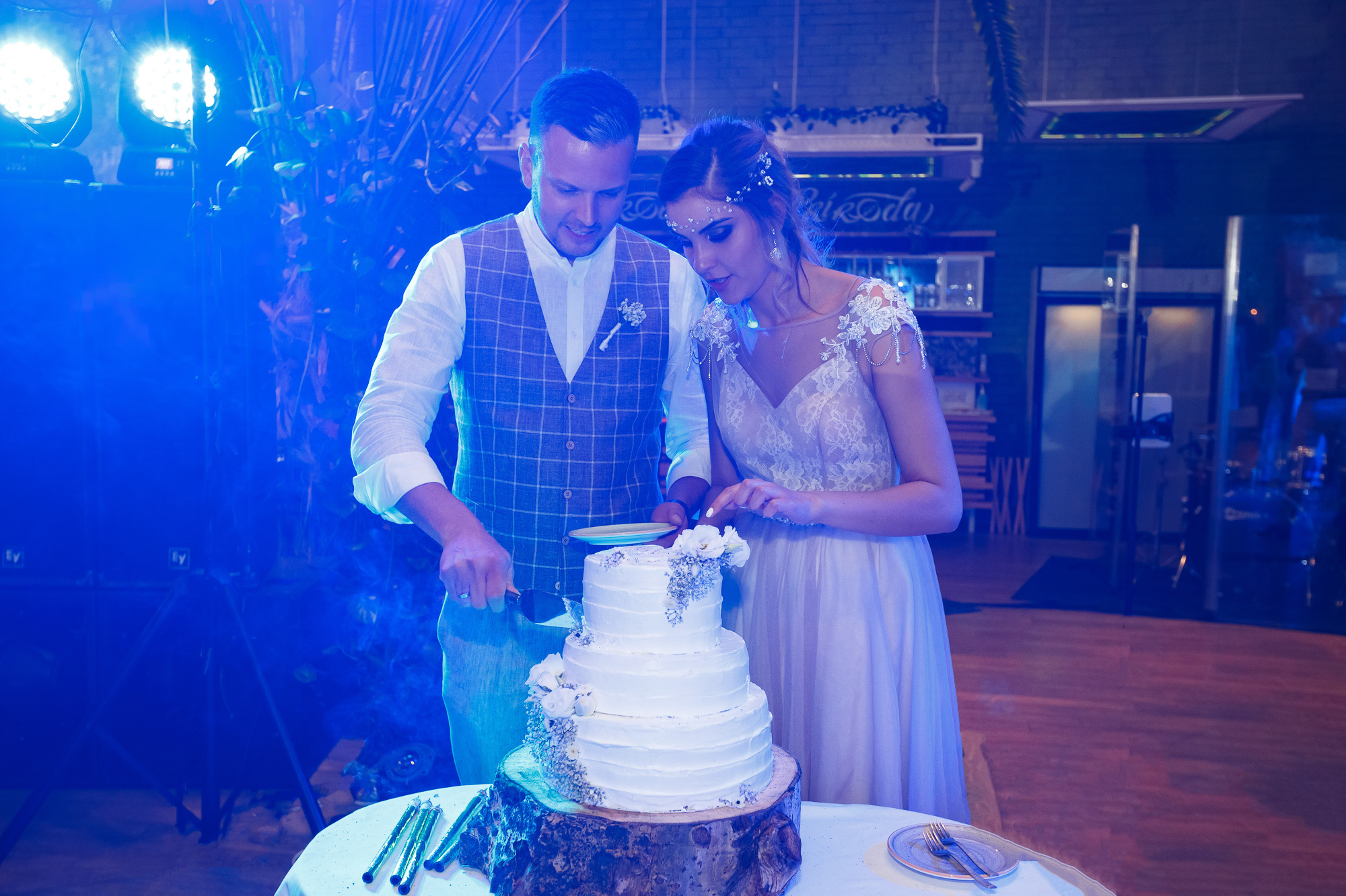 Yulia&Alexander. Wedding and Family Photographer in Calgary