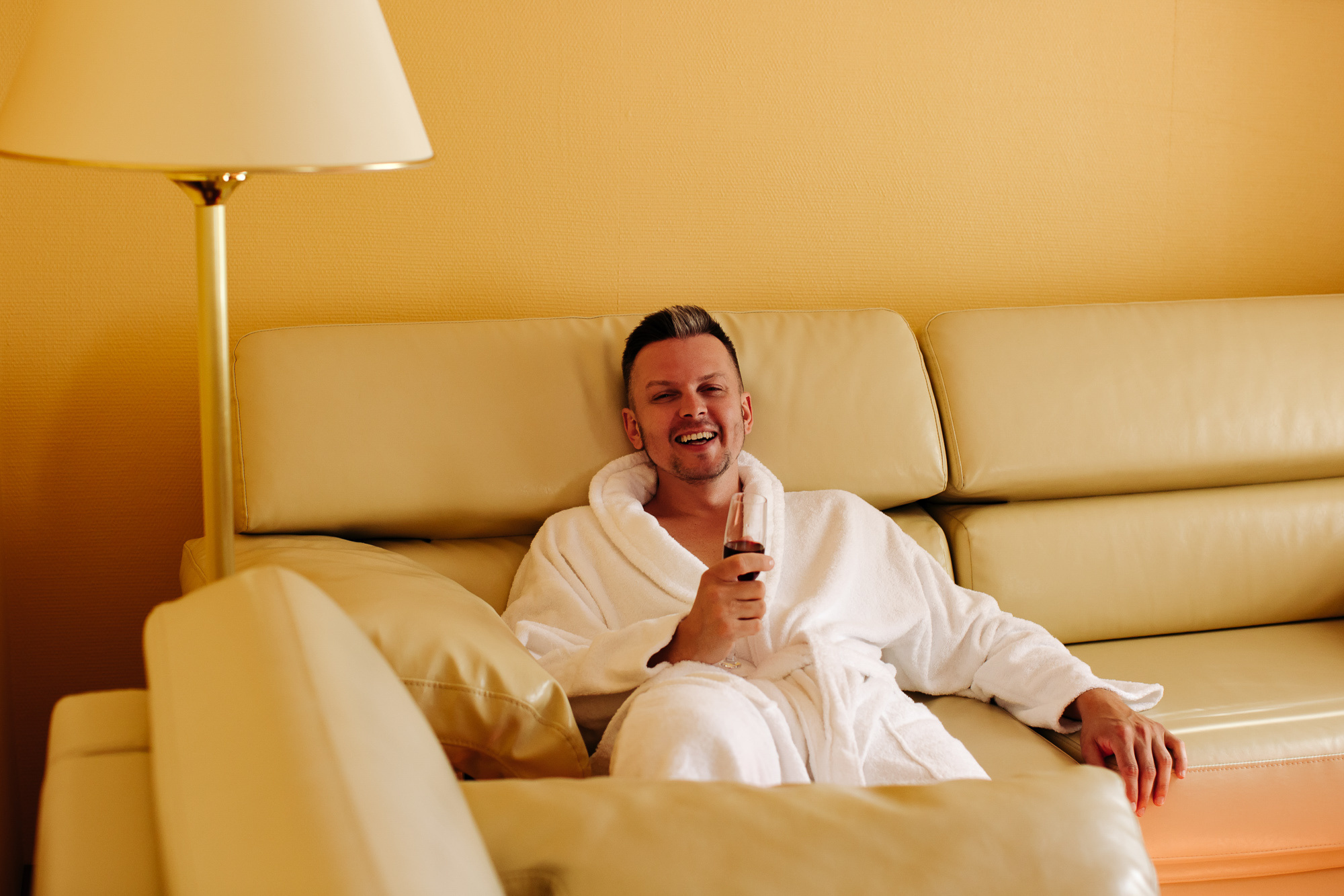 Yulia&Alexander. Wedding and Family Photographer in Calgary