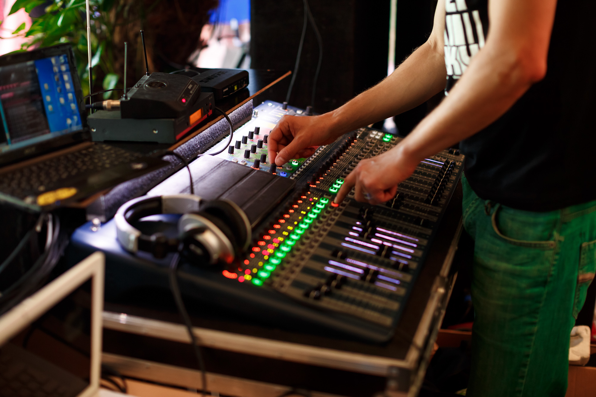 Yulia&Alexander. Wedding and Family Photographer in Calgary