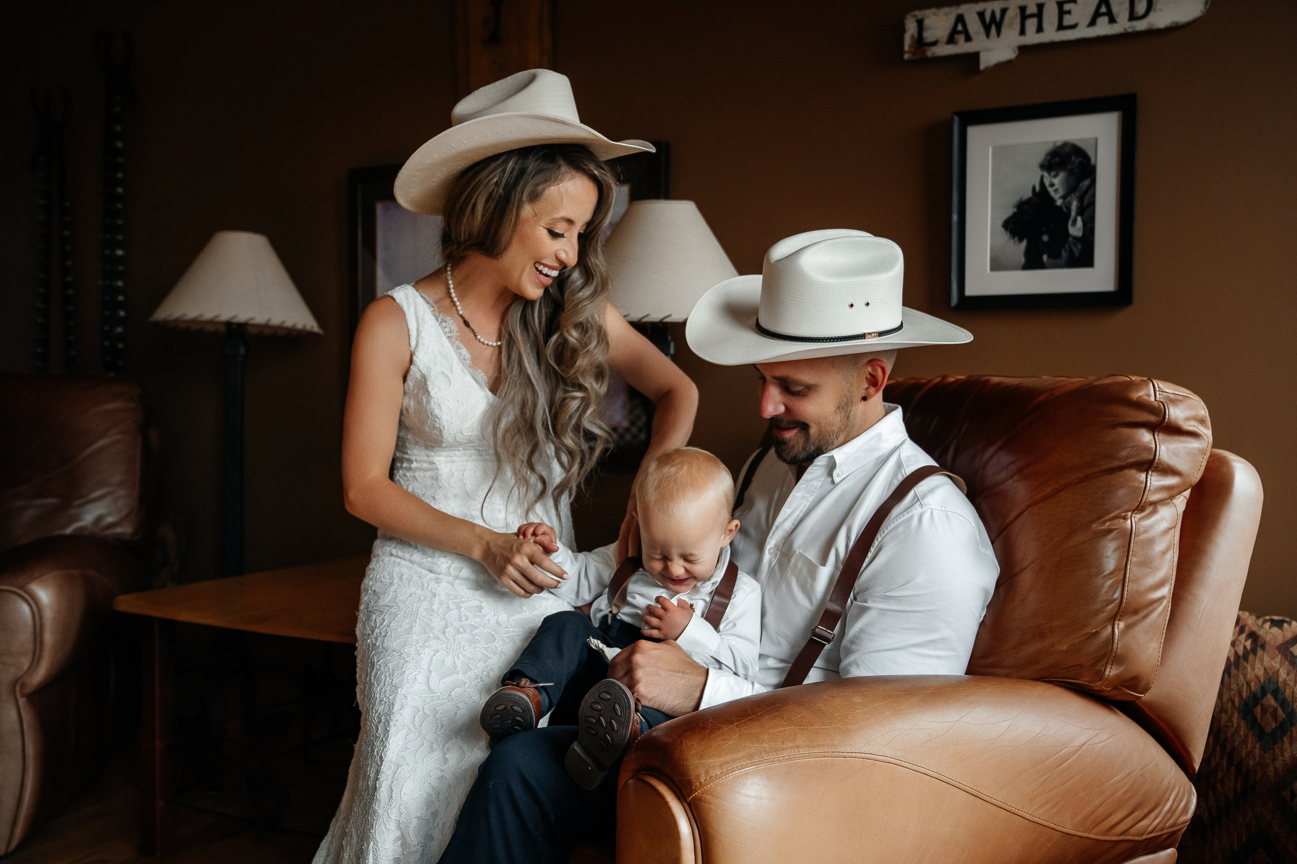 Tyrone & Glennda. Wedding and Family Photographer in Calgary